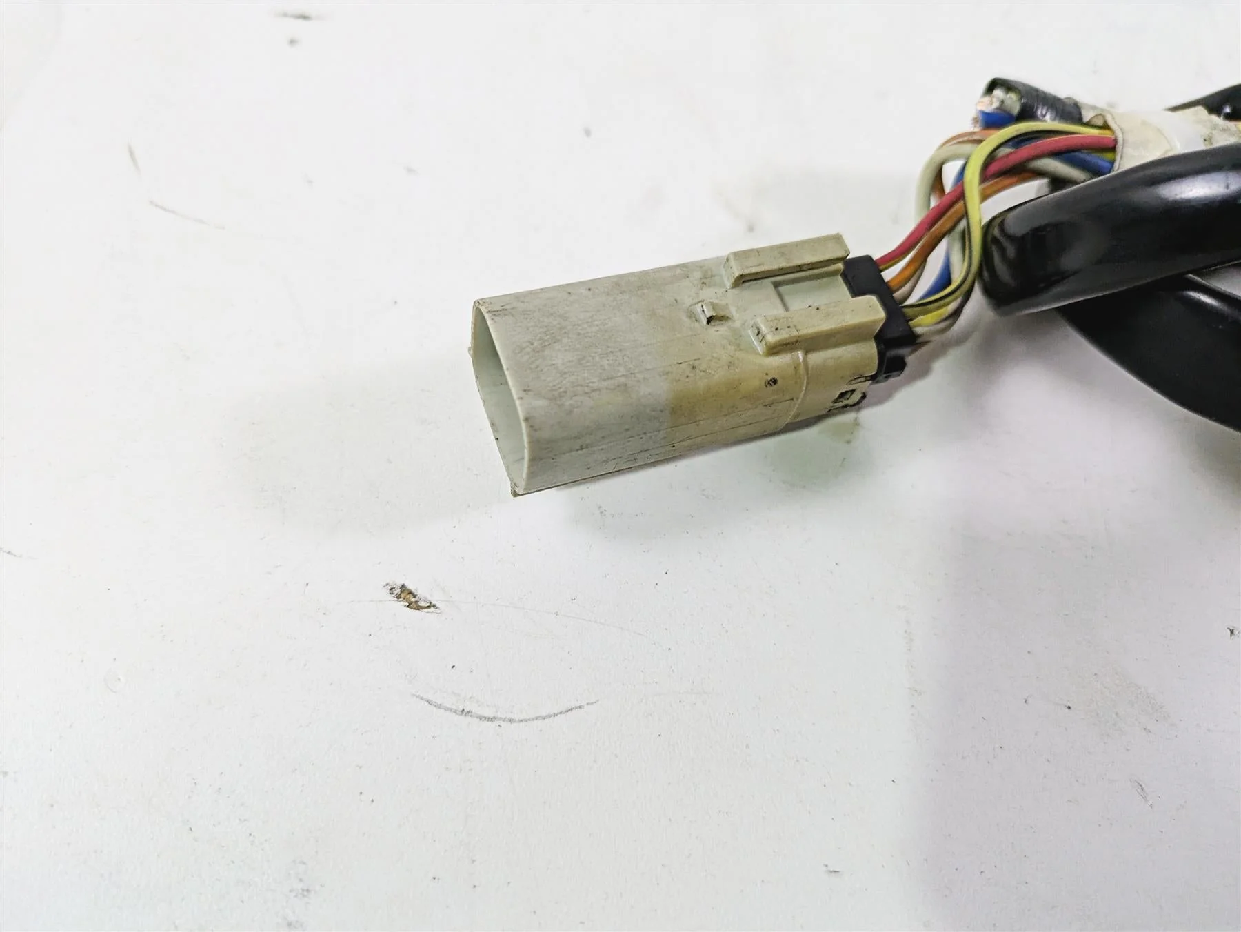2010 Harley VRSCF Muscle Rod Left Hand Control Switch READ 71682-06A 71685-06A - Image 8