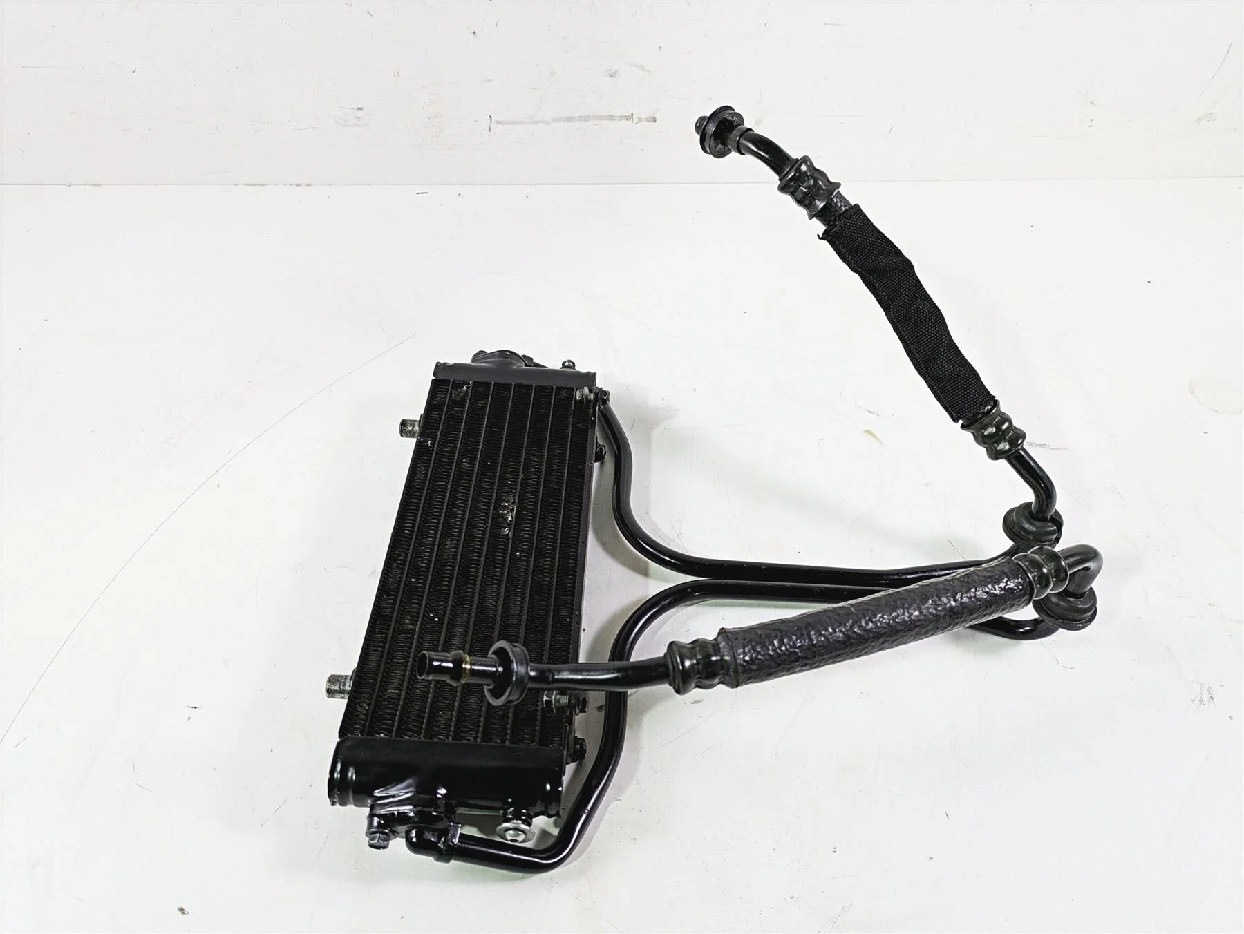 2010 Harley VRSCF Muscle Rod Oil Cooler & Line Set 26723-04 - Image 4