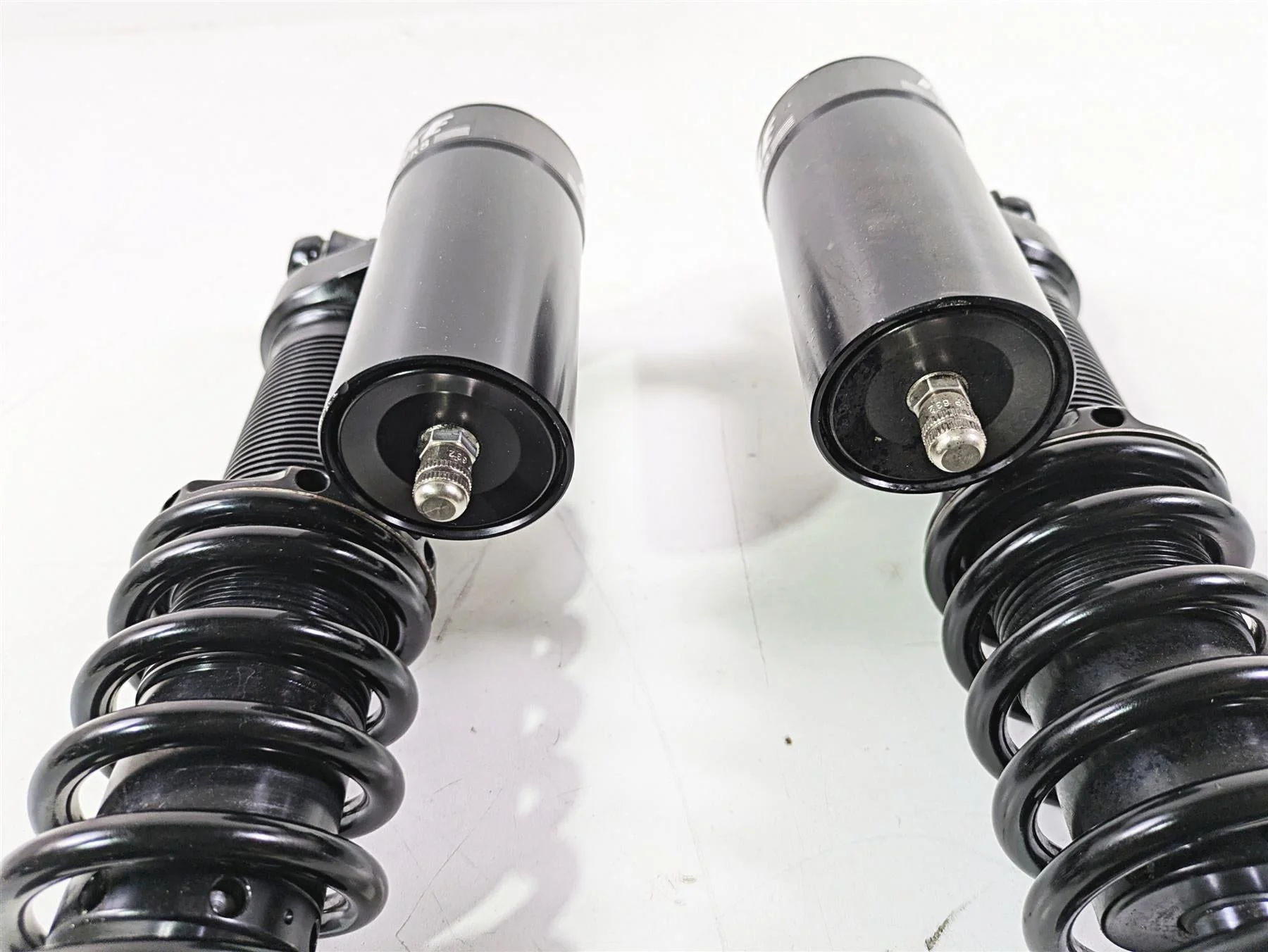 2010 Harley VRSCF Muscle Rod Penske Racing 8760 Series Rear Shock 14" 8760-J08 - Image 5
