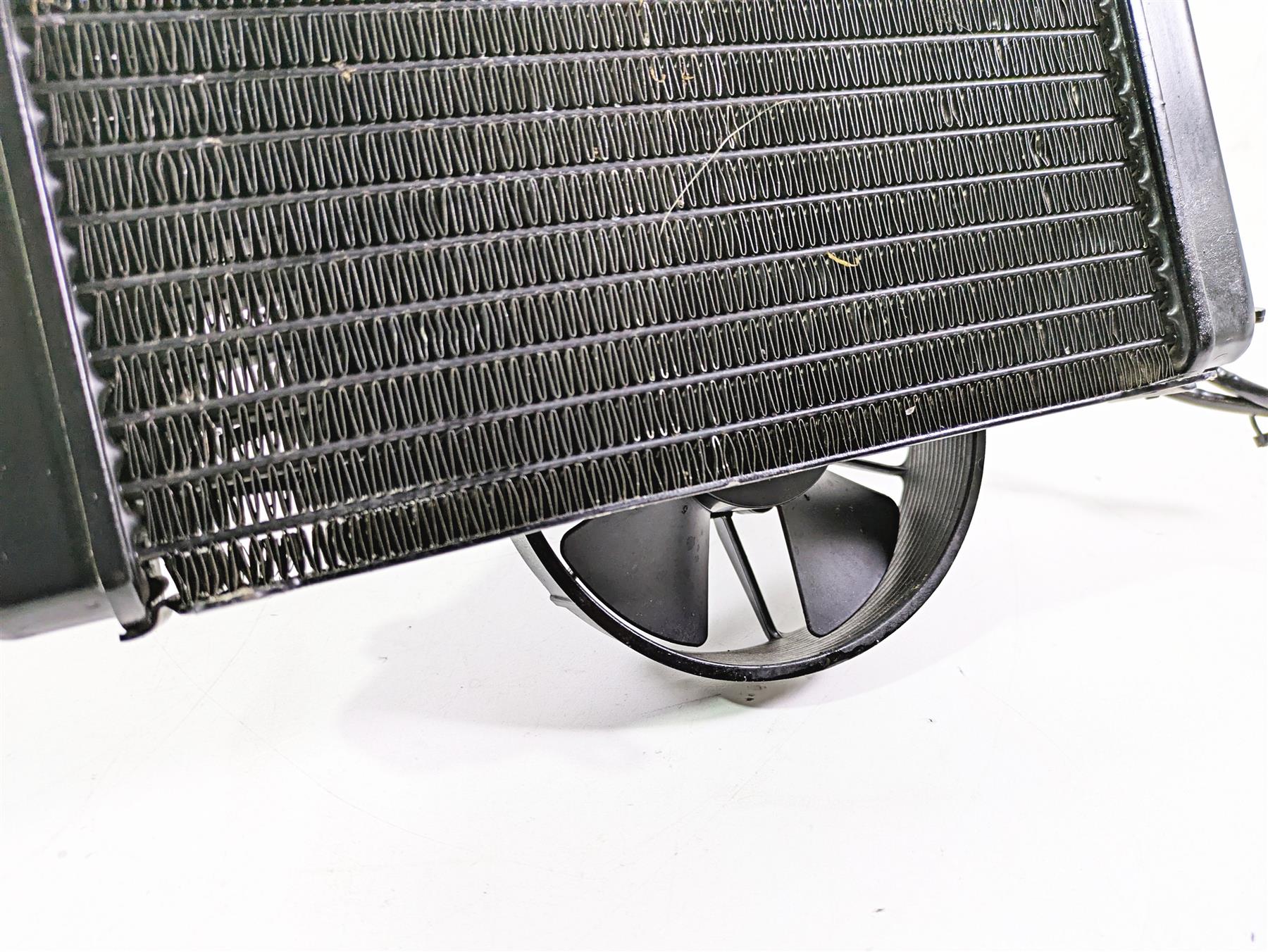 2010 Harley VRSCF Muscle Rod Radiator Fans Reservoir Hoses 26722-04 - Image 9