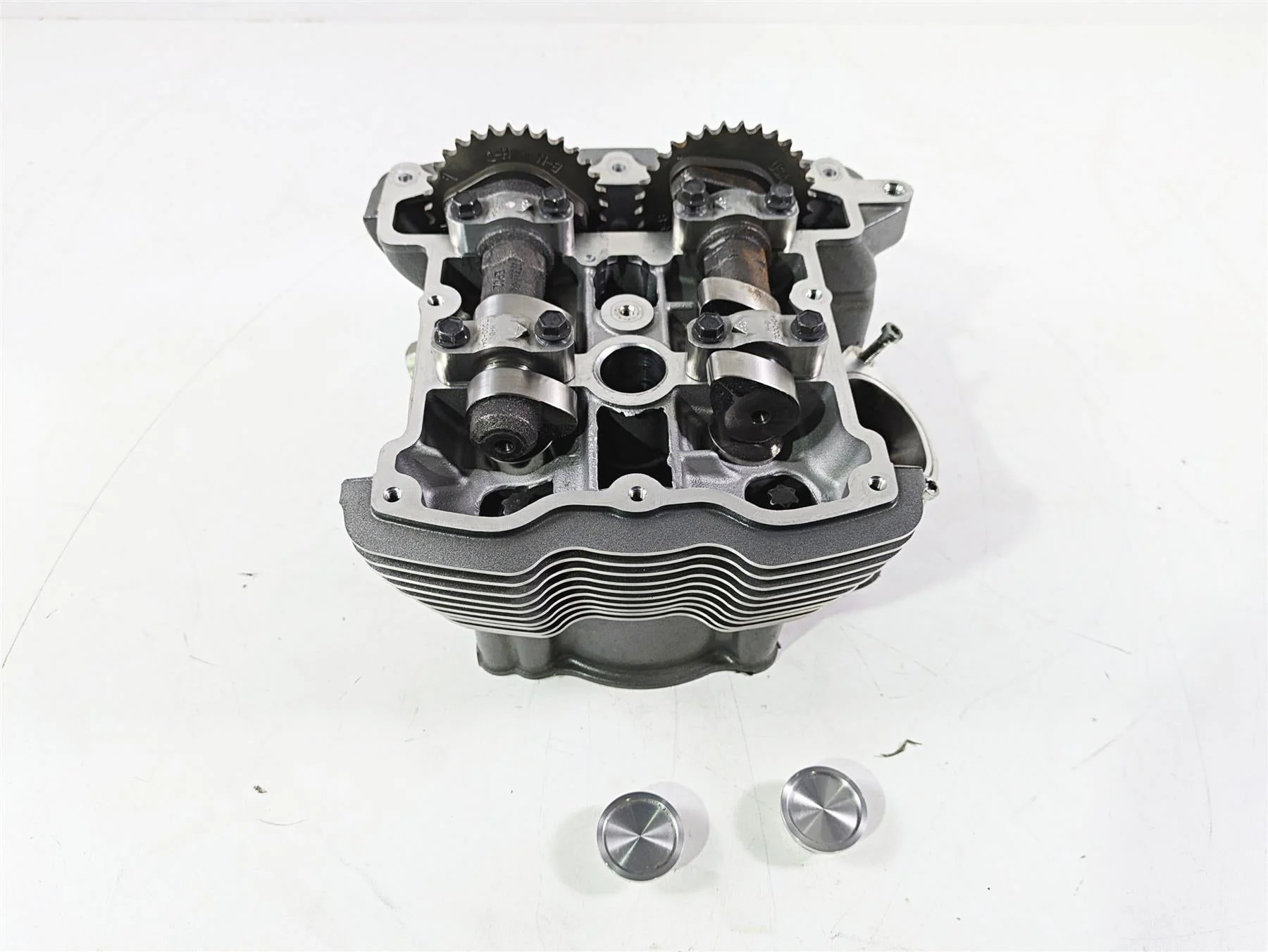 2010 Harley VRSCF Muscle Rod Rear Cylinderhead Cylinder Head Cam Shafts 17246-09