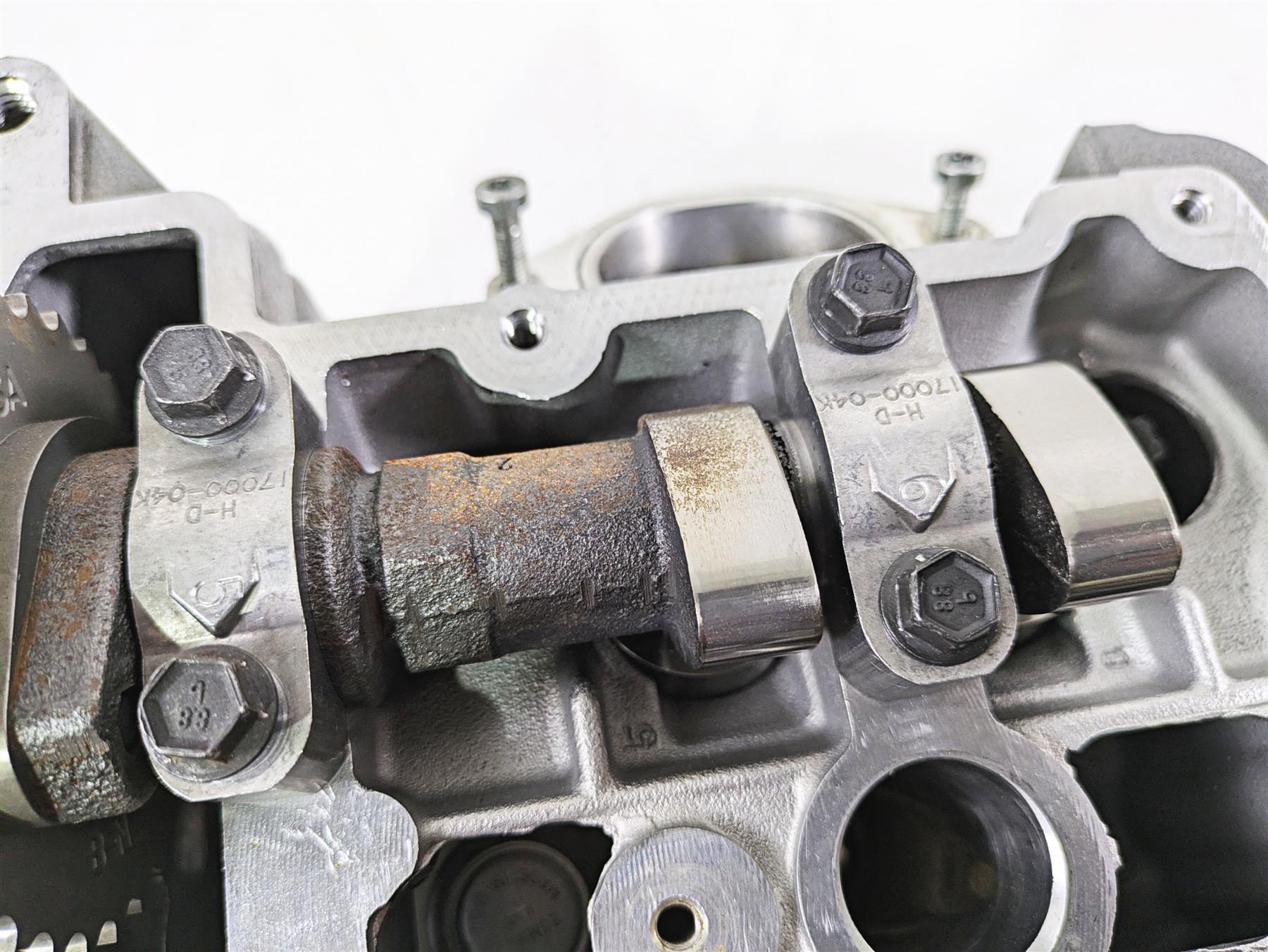 2010 Harley VRSCF Muscle Rod Rear Cylinderhead Cylinder Head Cam Shafts 17246-09 - Image 5
