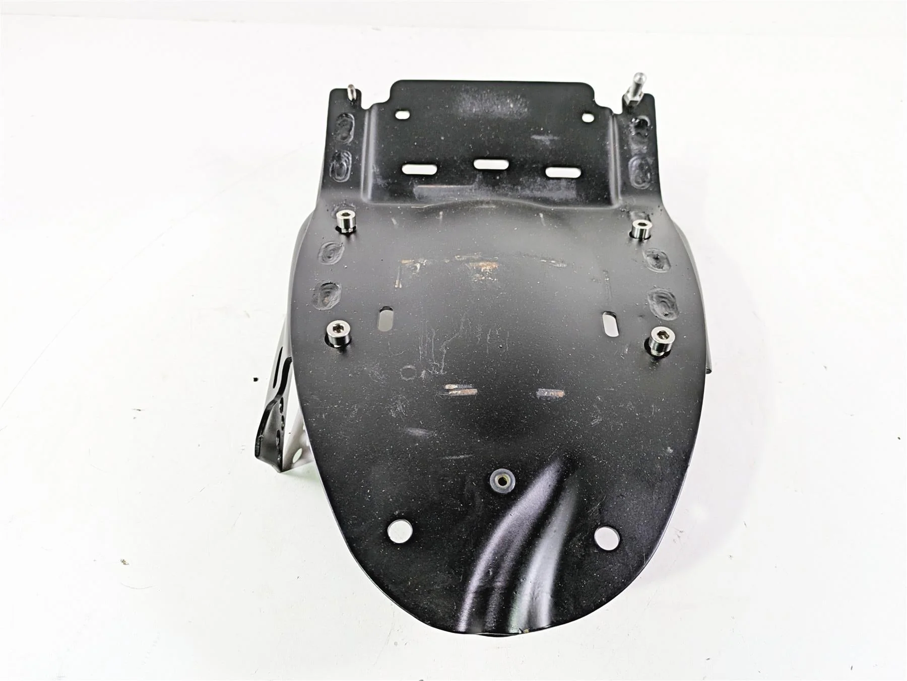 2010 Harley VRSCF Muscle Rod Rear Inner Fender & Mounts 48527-09 - Image 2