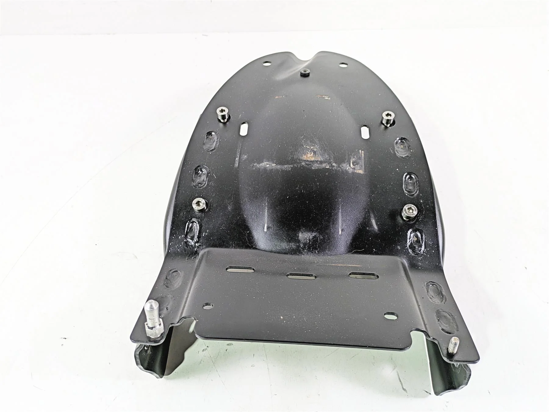 2010 Harley VRSCF Muscle Rod Rear Inner Fender & Mounts 48527-09 - Image 4