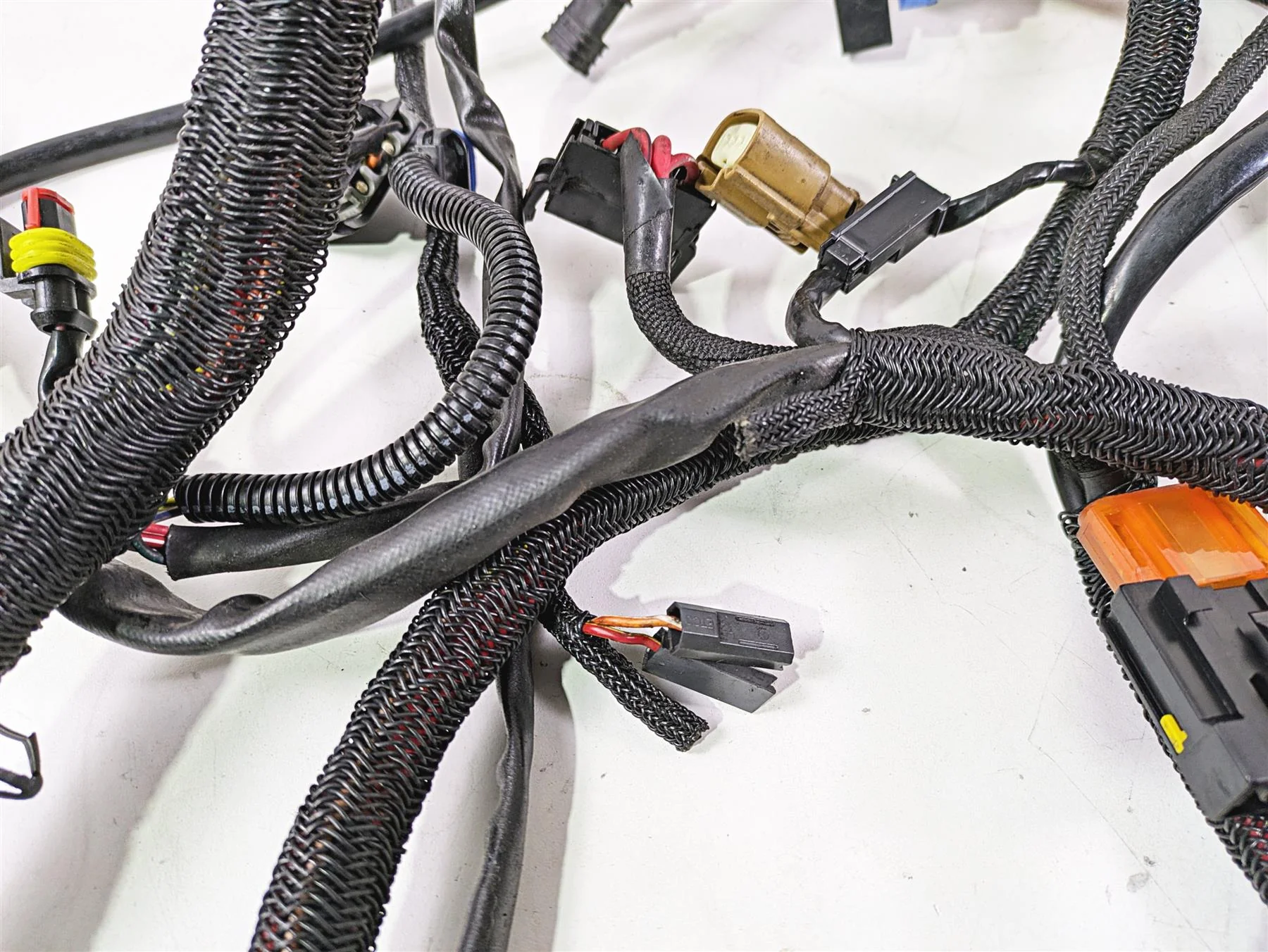 2010 Harley VRSCF Muscle Rod Wiring Harness Loom No Abs -  For Parts 70125-08A - Image 12