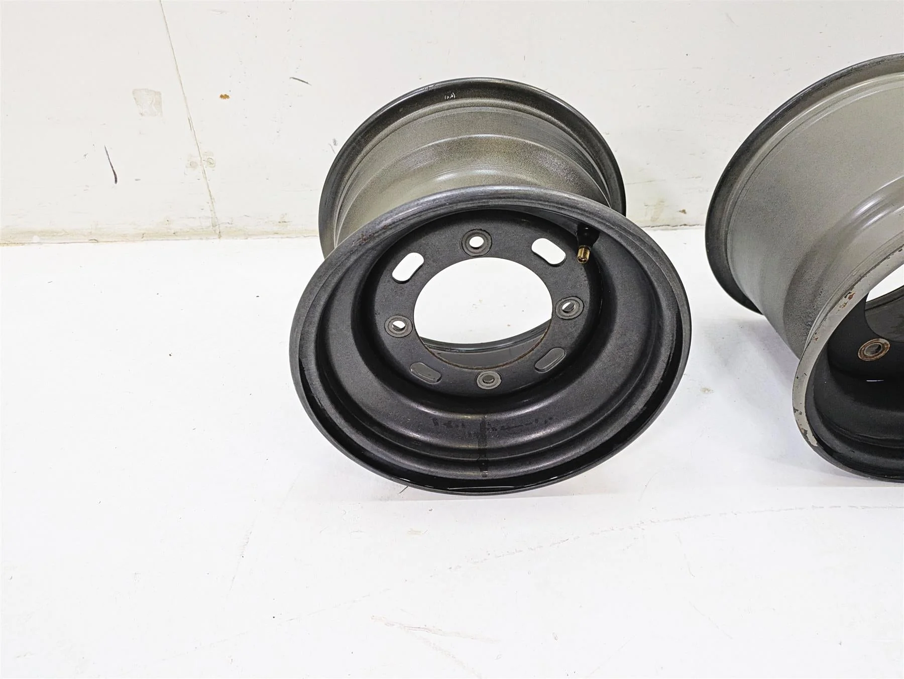 2010 Kawasaki 610 4x4 Mule  10x7 10x8.5 Wheel Rim Set 41025-0039-16H 41025-0040 - Image 3