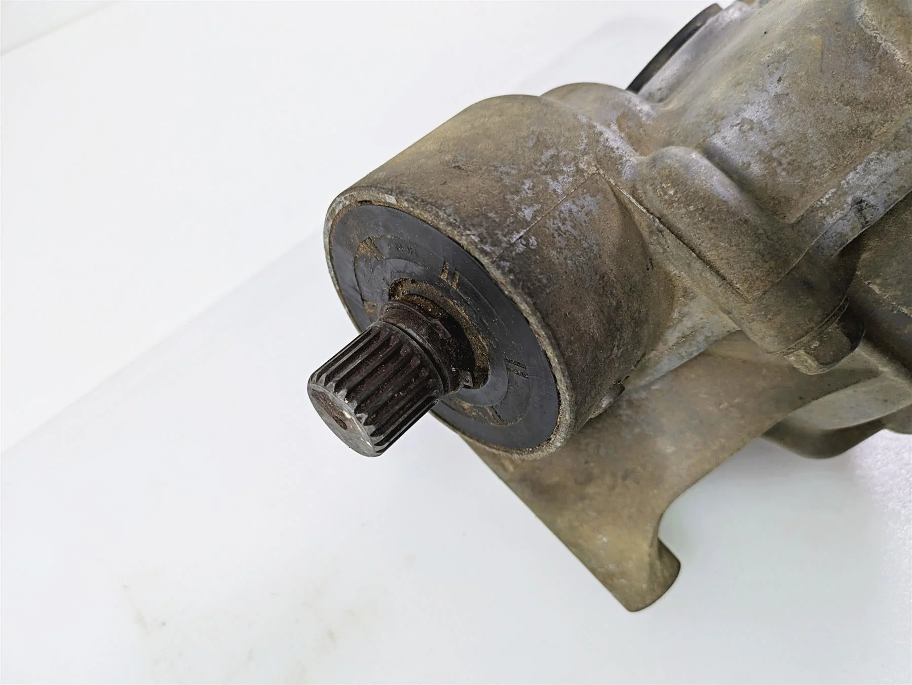 2010 Kawasaki 610 4x4 Mule Front Differential Gear Case Set 13101-0112 - Image 7