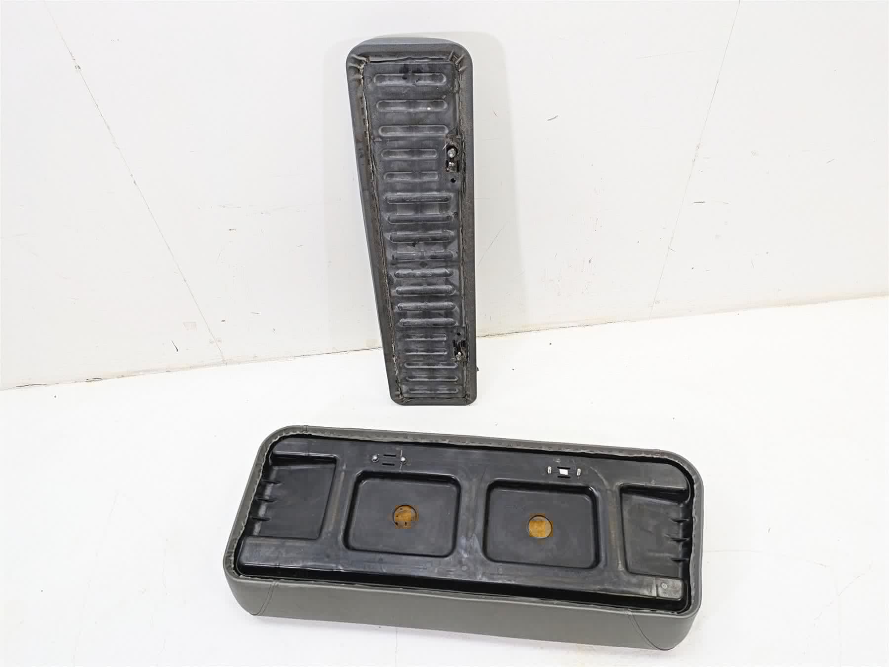 2010 Kawasaki 610 4x4 Mule Seat Bench Pad Cushion Set 53066-0115 53066-0269 - Image 6