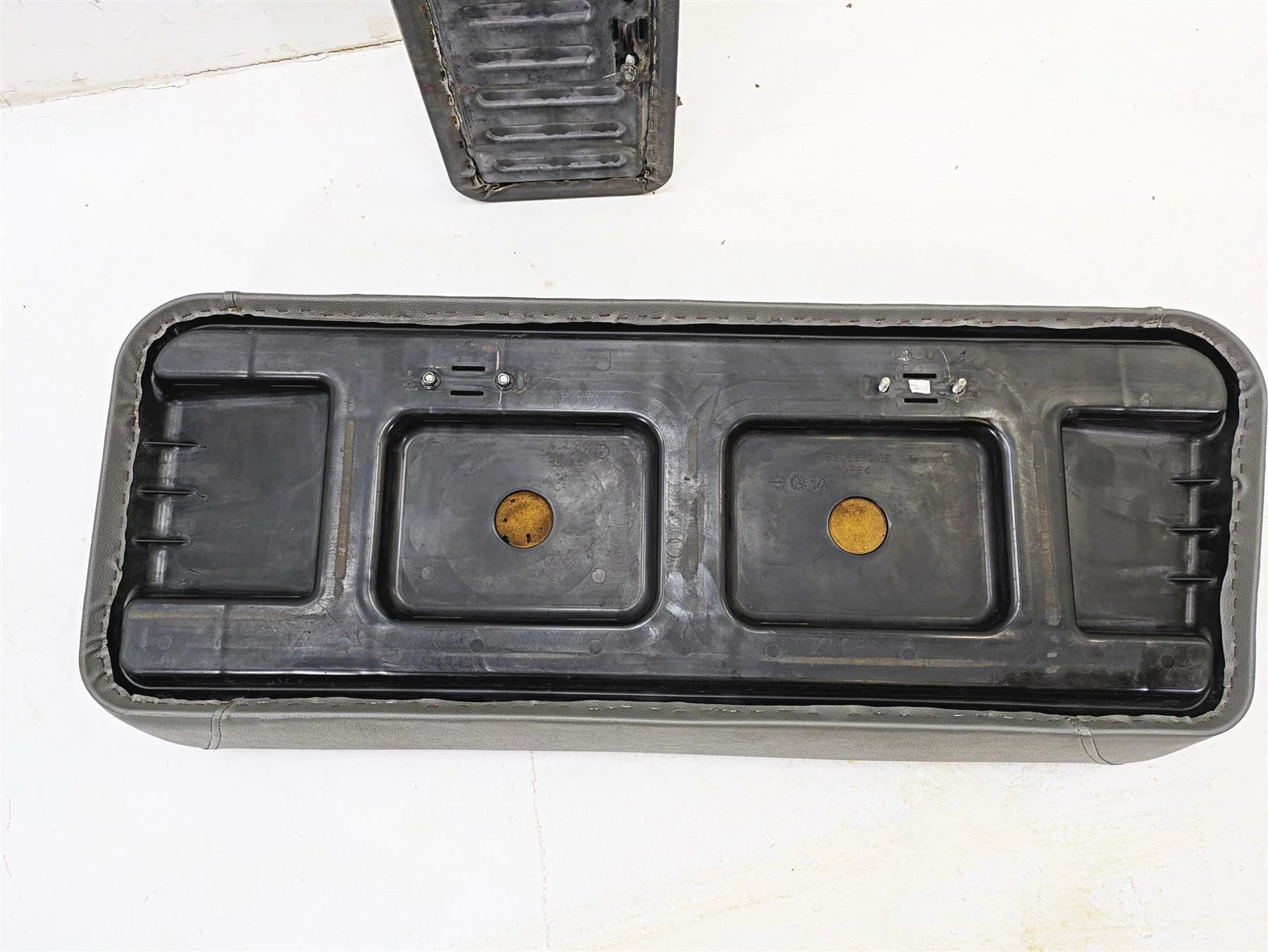 2010 Kawasaki 610 4x4 Mule Seat Bench Pad Cushion Set 53066-0115 53066-0269 - Image 7