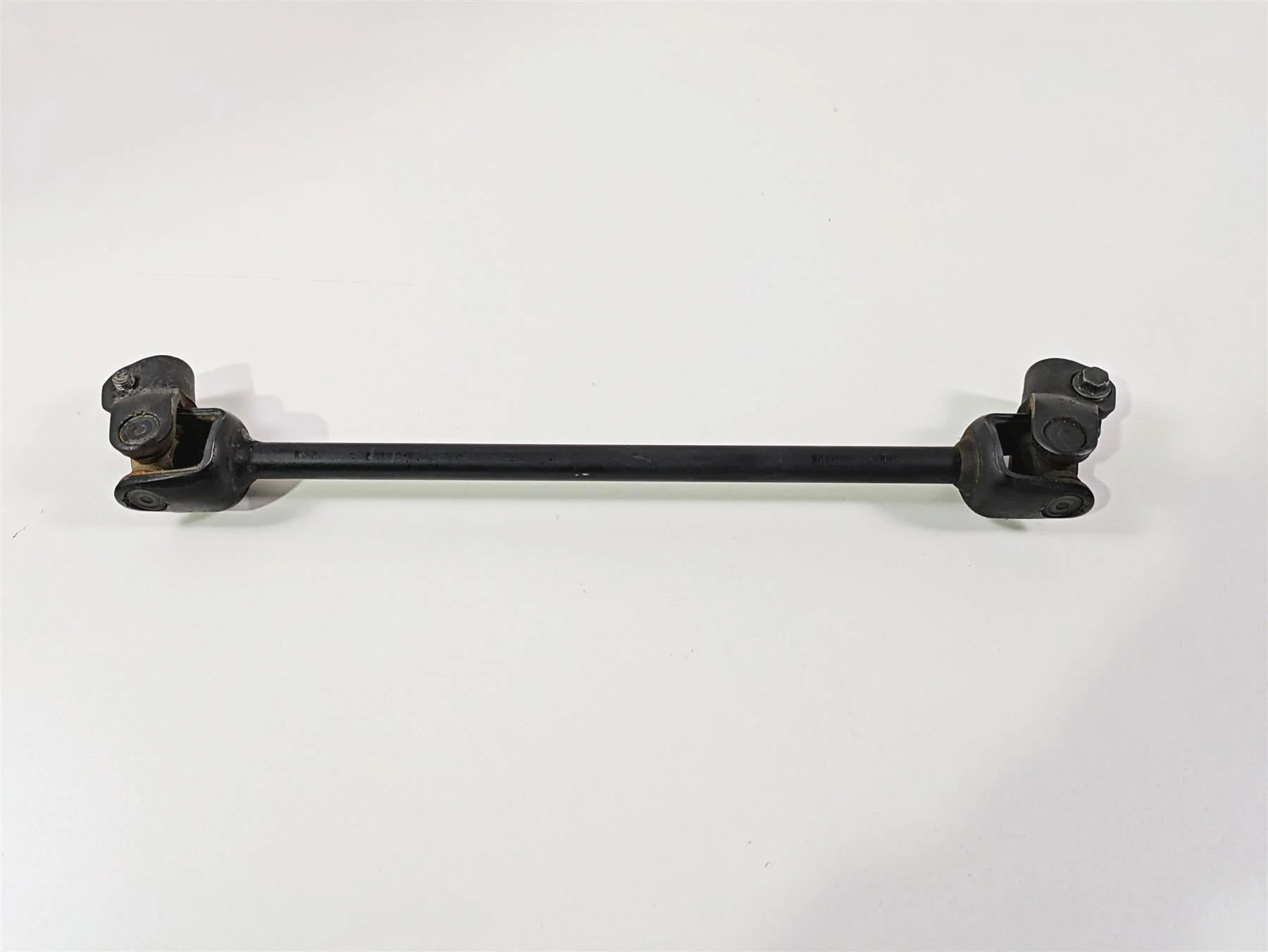 2010 Kawasaki 610 4x4 Mule  Steering Shaft 39190-0004 39190-0025