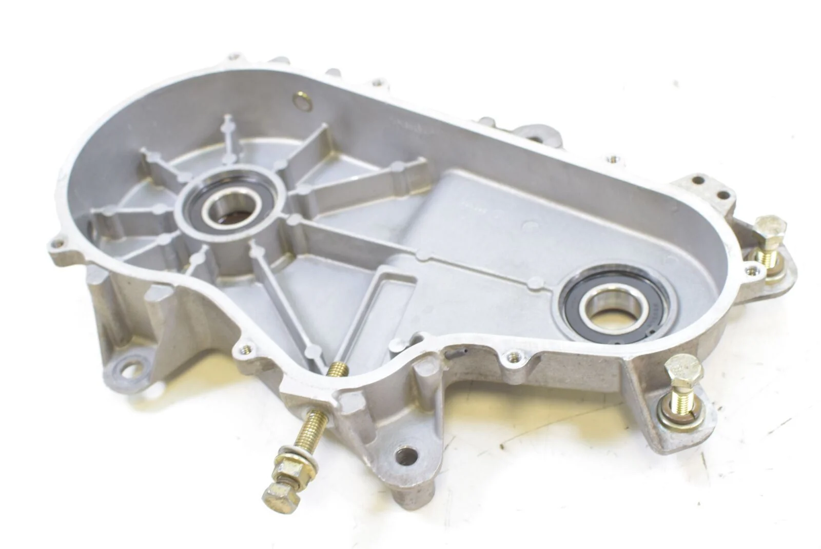 2010 Polaris Dragon RMK 800 S10PG8ESA Chain Gears Case Secondary Drive 5136088 - Image 2