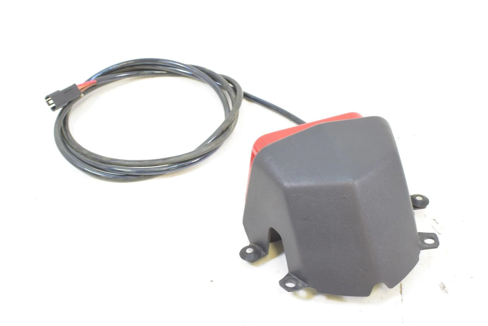 2010 Polaris Dragon RMK 800 S10PG8ESA Taillight Tail Light Lamp & Cover 2432034 - Image 3