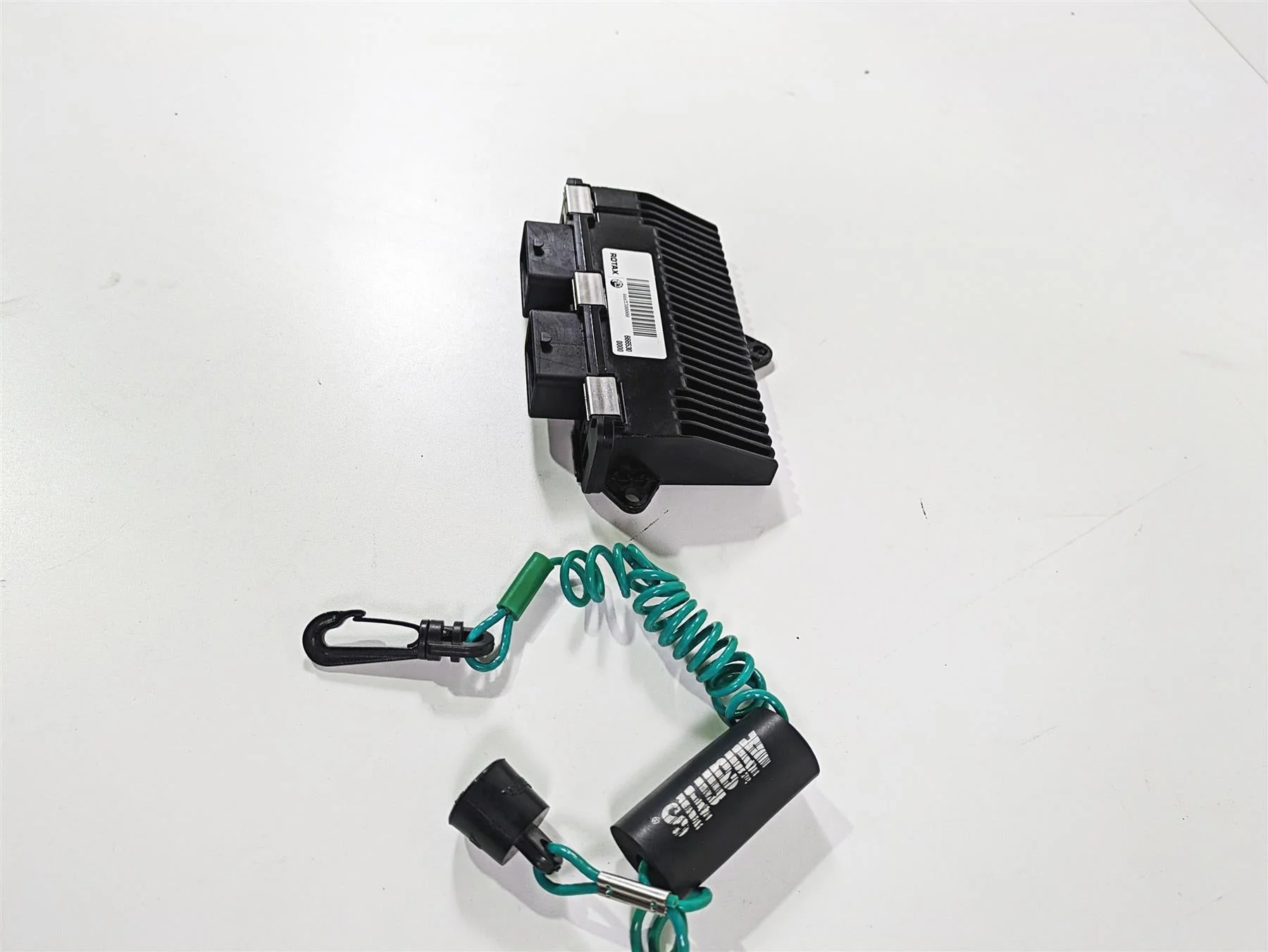 2010 Sea-Doo 4-Tec RXT 215 Cdi Ecm Engine Control Module & Dess Key 420666530 - Image 3