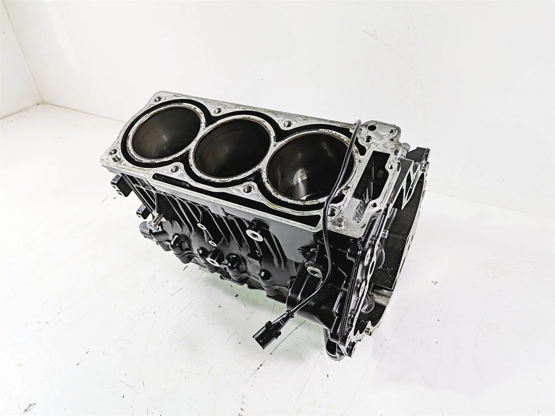 2010 Sea-Doo 4-Tec RXT 215 Engine Crank Case Housing Cylinder 420893511 - Image 2