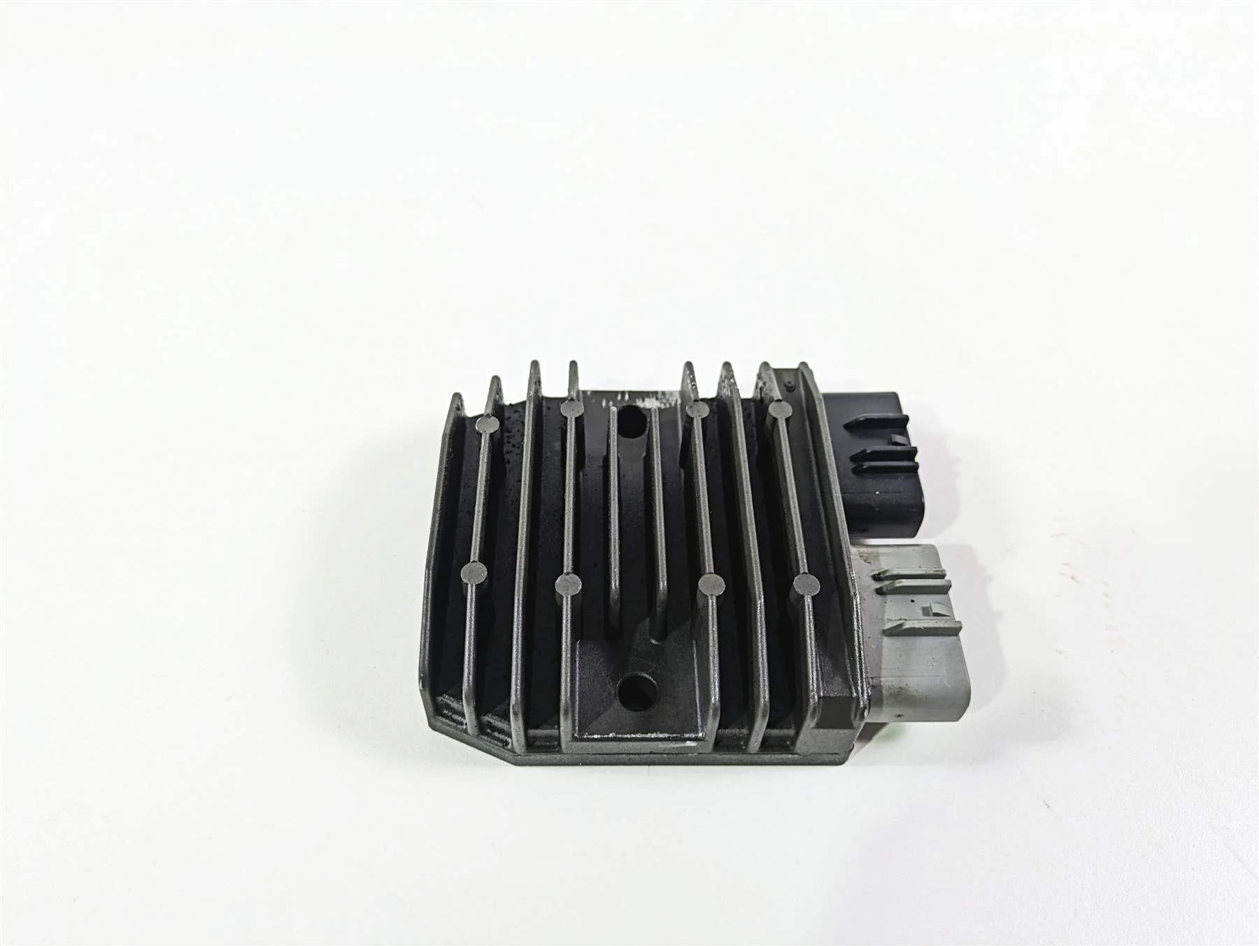 2010 Sea-Doo 4-Tec RXT 215 Rectifier Voltage Regulator SH775AA 710001103 - Image 4