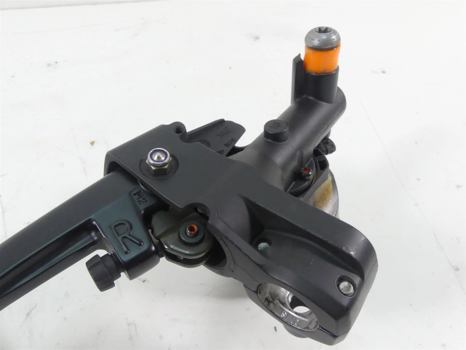 2011 BMW R1200GS K255 Adv Front Brake Master Cylinder + Lever 32728530056 - Image 7