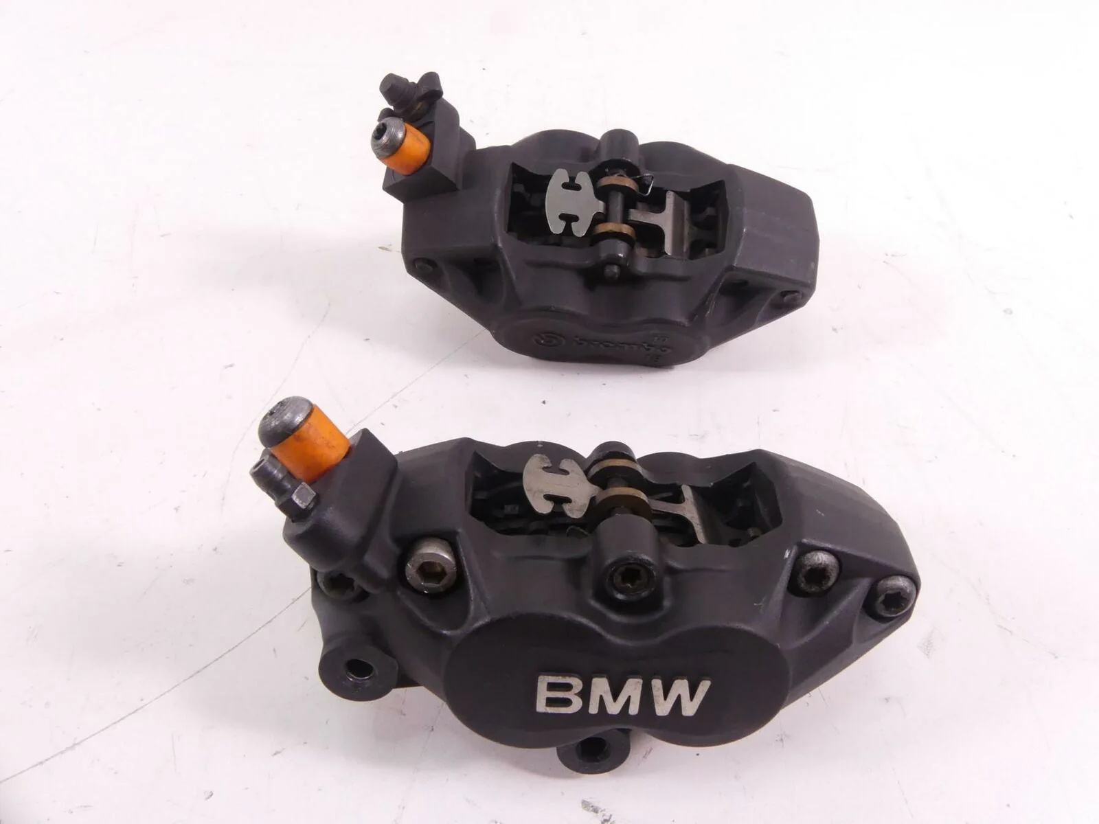 2011 BMW R1200RT K26 Front Brembo Brake Caliper Set  34117711438 34117711439