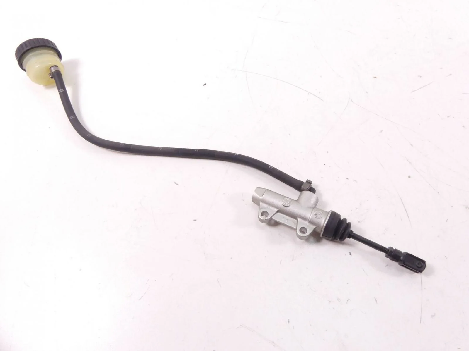 2011 BMW R1200RT K26 Rear Brembo Brake Master Cylinder 34317705580 - Image 2