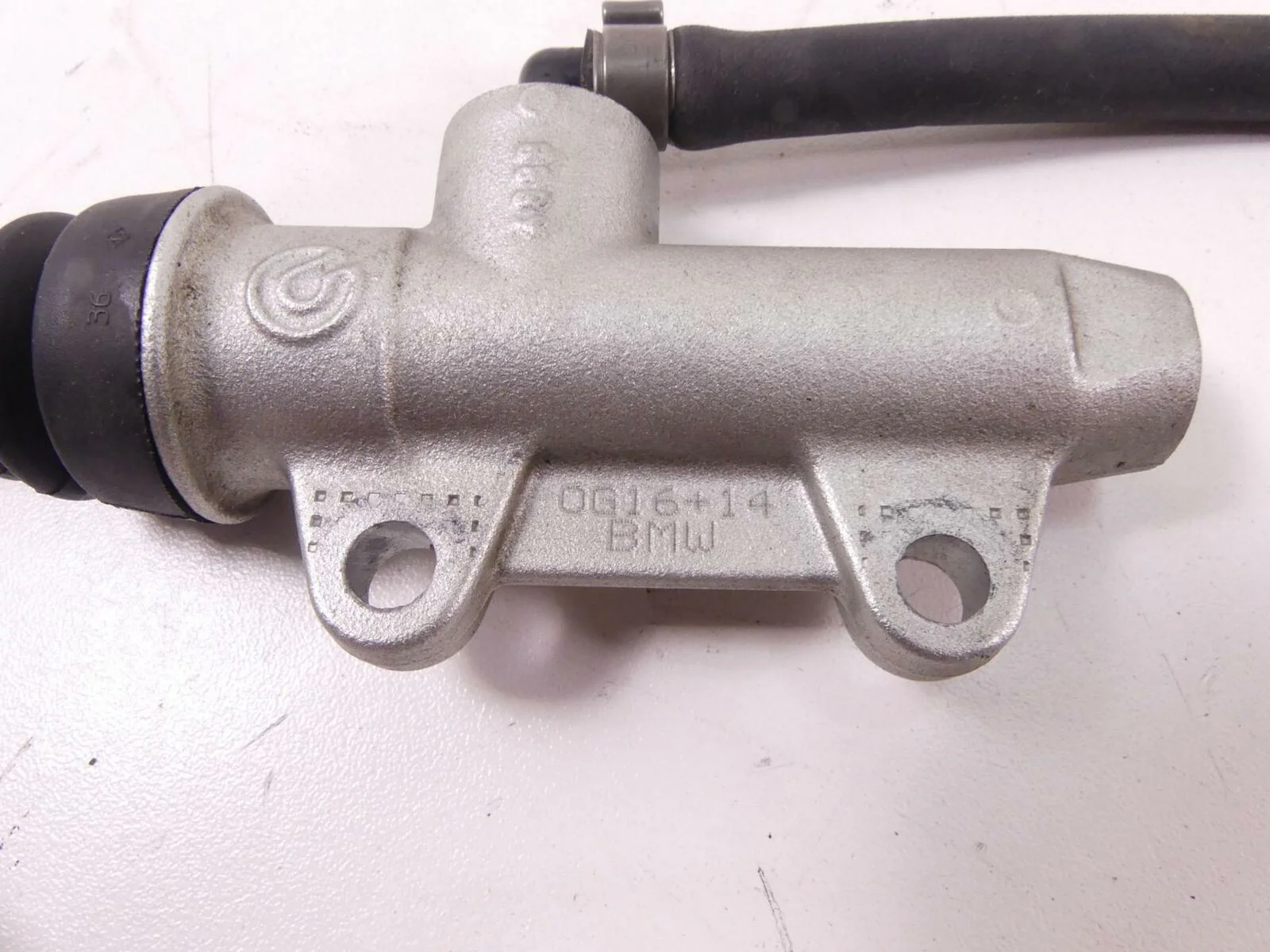 2011 BMW R1200RT K26 Rear Brembo Brake Master Cylinder 34317705580 - Image 6