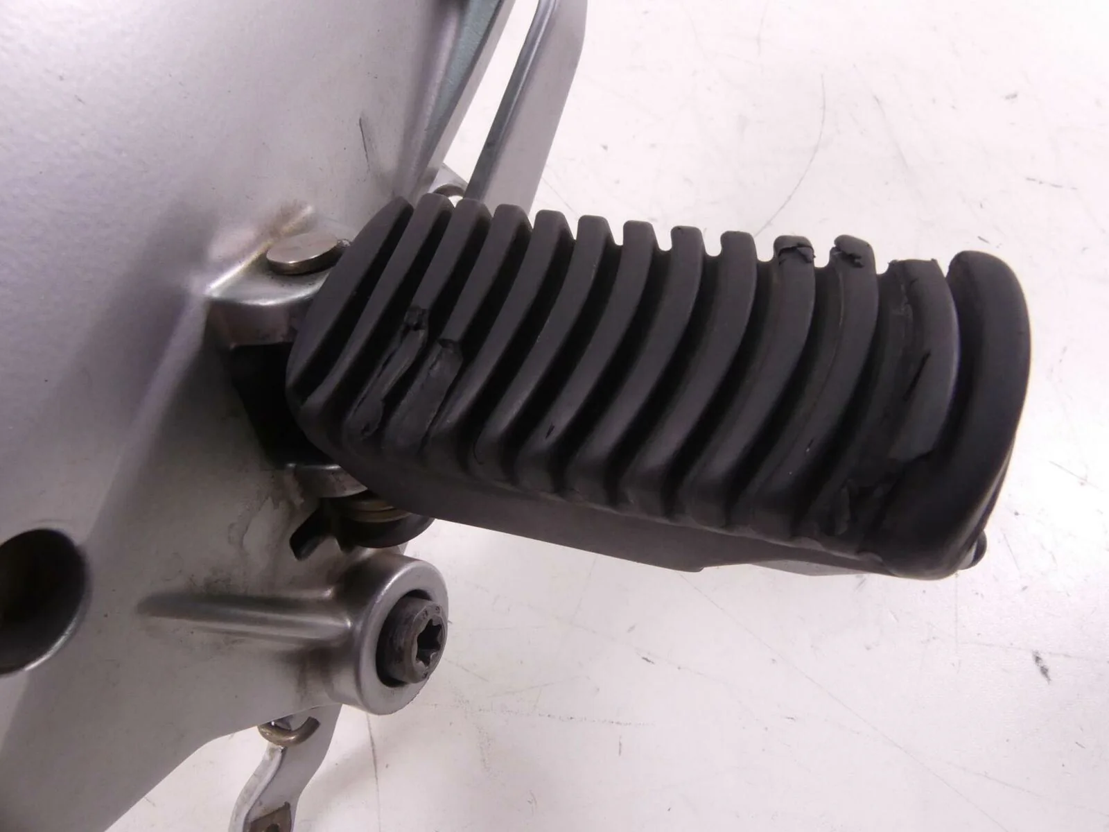 2011 BMW R1200RT K26 Right Footpegs Foot Peg With Brake Pedal 46717675290 - Image 6