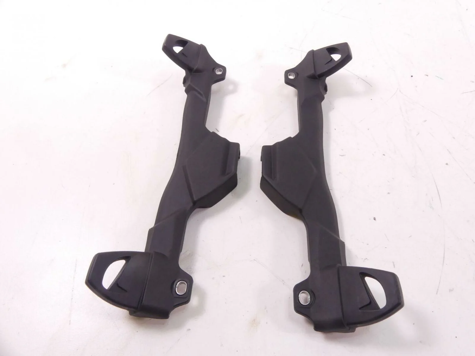 2011 BMW R1200RT K26 Saddlebag Luggage Case Carrier Holder Mount Set 46547699903 - Image 4