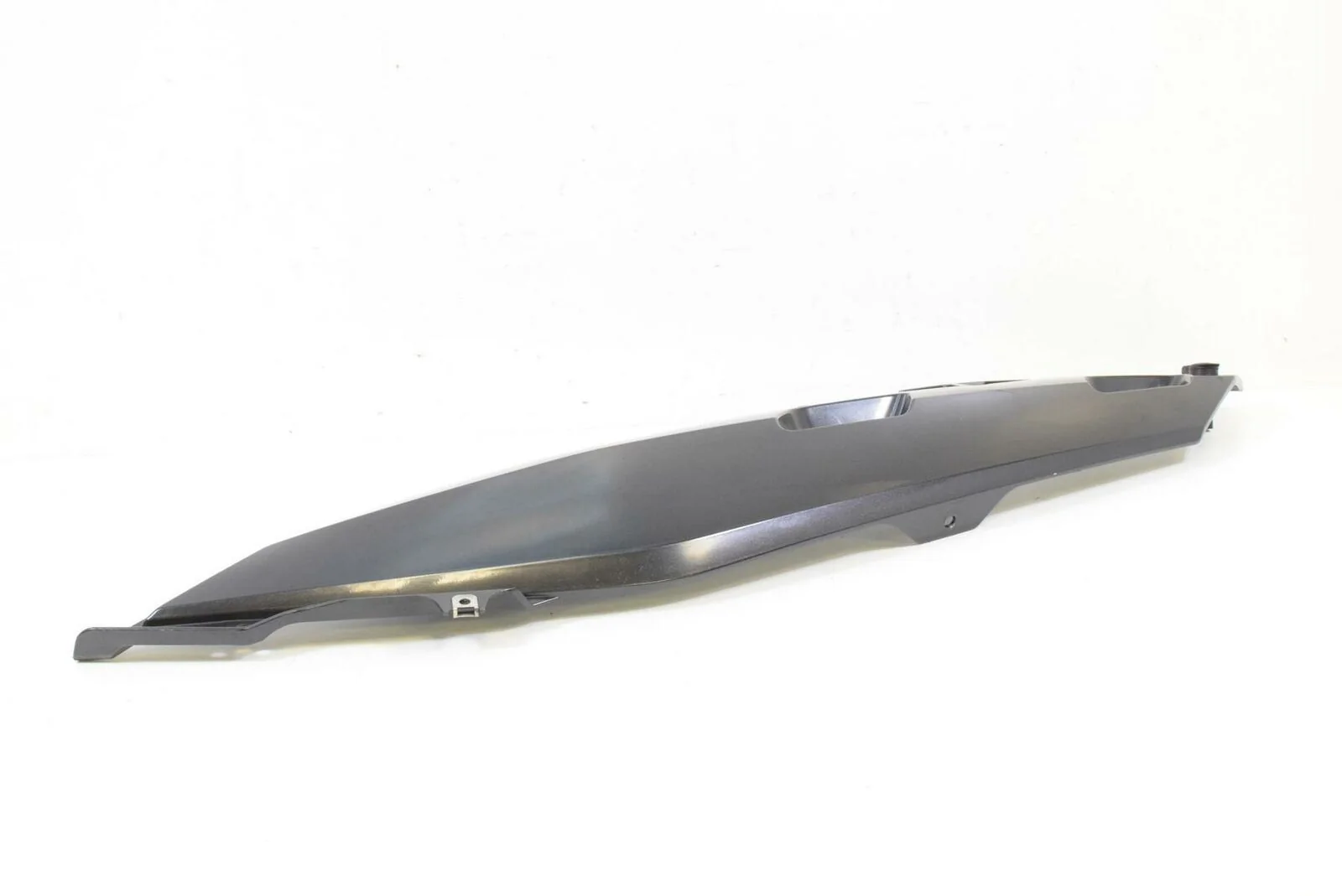 2011 BMW R1200RT R1200 RT K26 Left Tail Fairing Cover -Thundergrey 46637681573 - Image 4