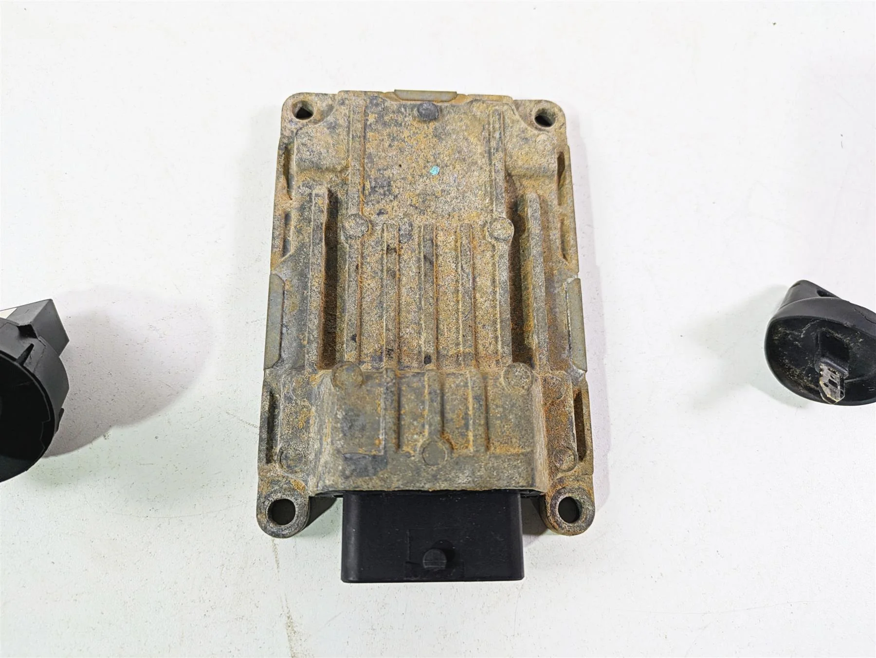 2011 Can-Am Outlander 650 4X4 XT Cdi Ecu Ecm Ignition Switch Key Set 420266716 - Image 6