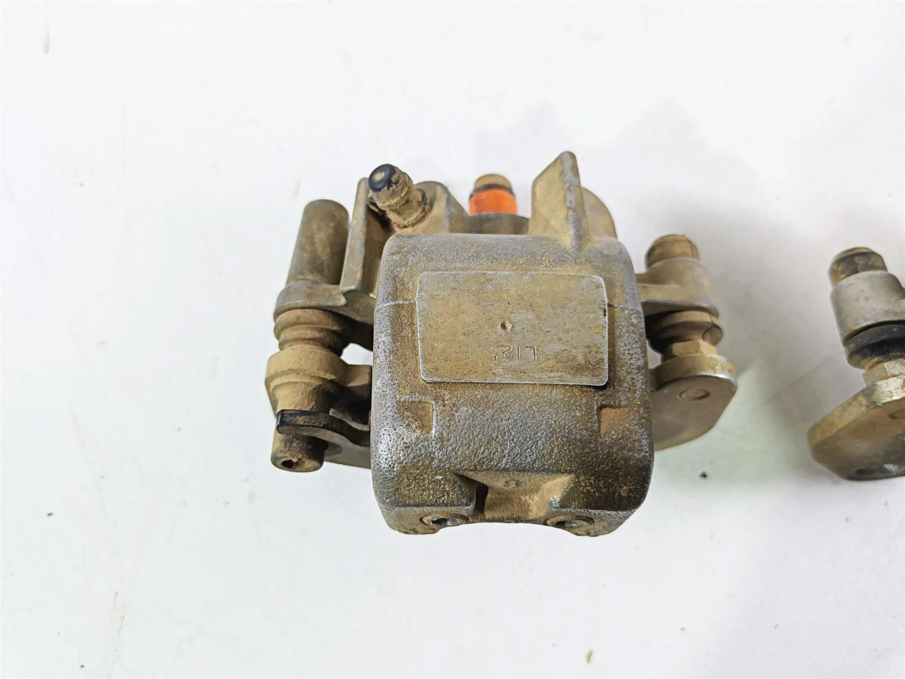 2011 Can-Am Outlander 650 4X4 XT Front Brake Caliper Set 705600576 705600575 - Image 10