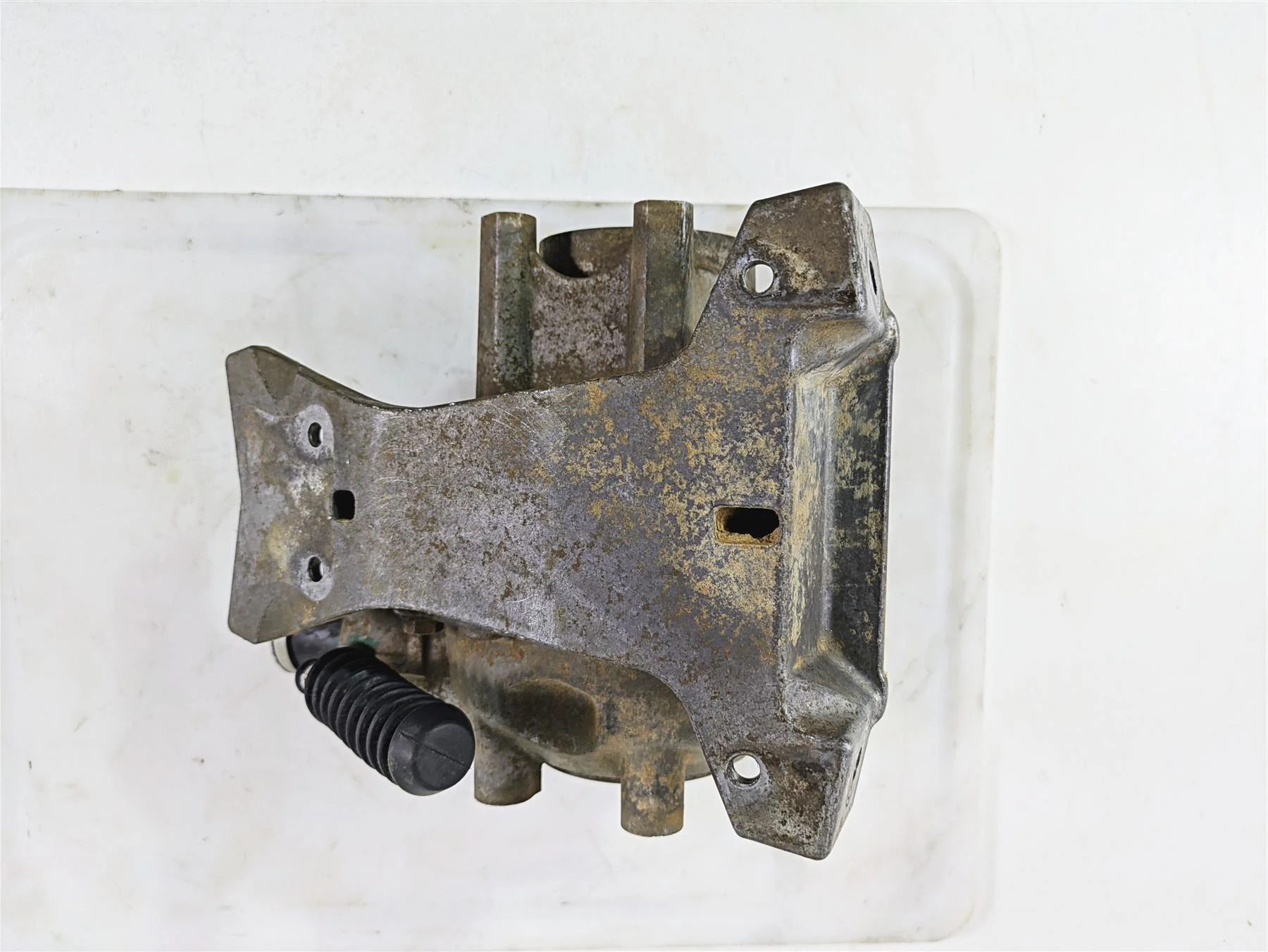2011 Can-Am Outlander 650 4X4 XT Front Differential Gear Box 705400793 705401077 - Image 5