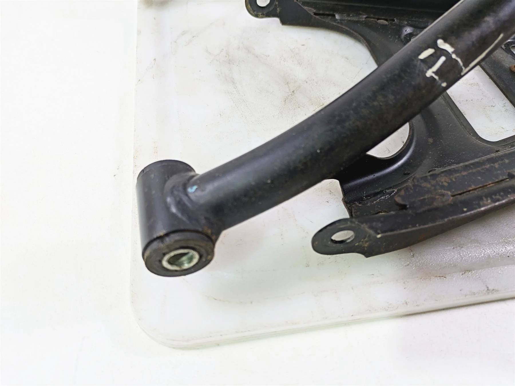 2011 Can-Am Outlander 650 4X4 XT Front Left Control Arm Knee Set 706201016 - Image 10