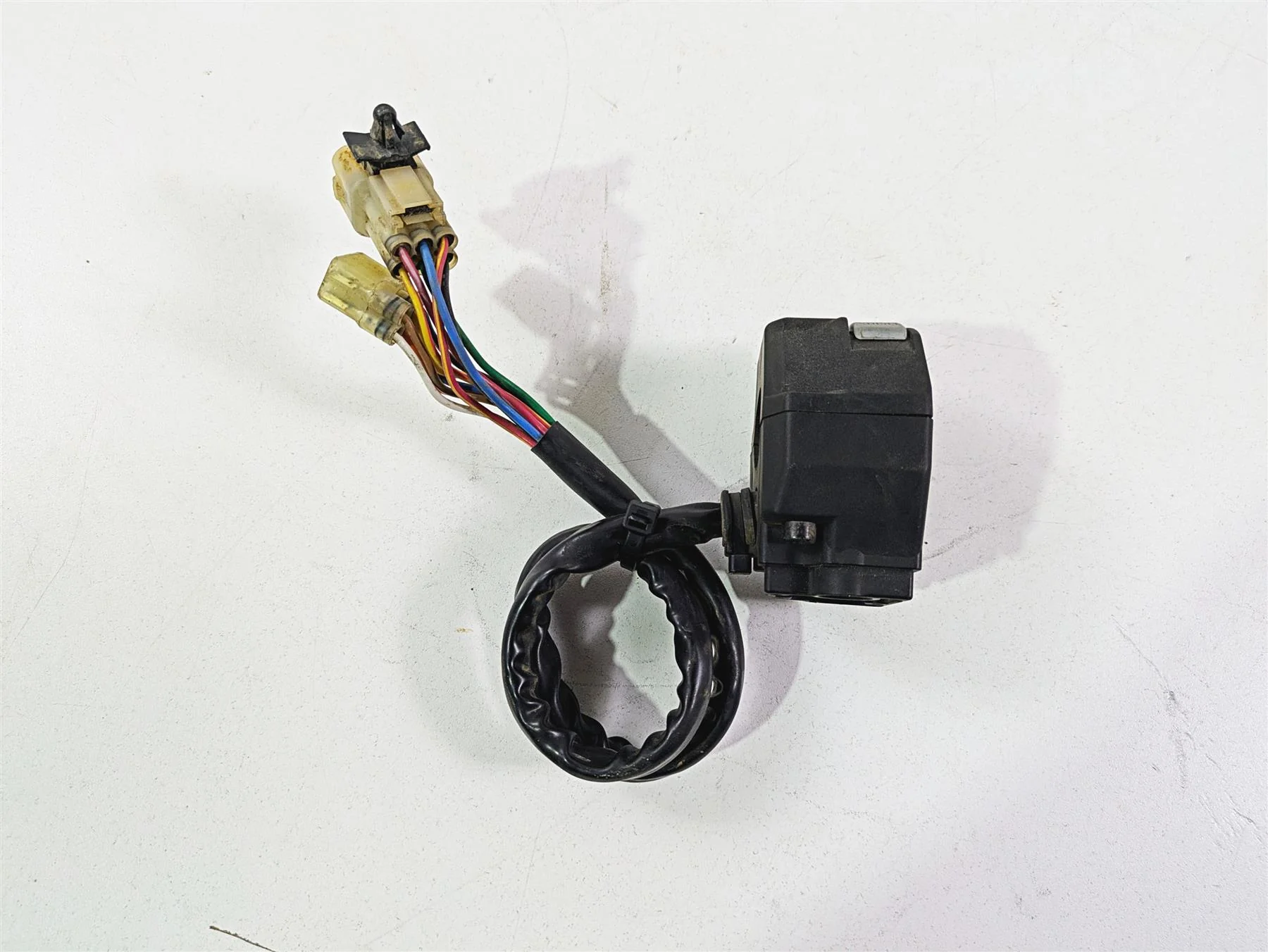 2011 Can-Am Outlander 650 4X4 XT Left Hand Turn Signal Control Switch 710001594 - Image 11