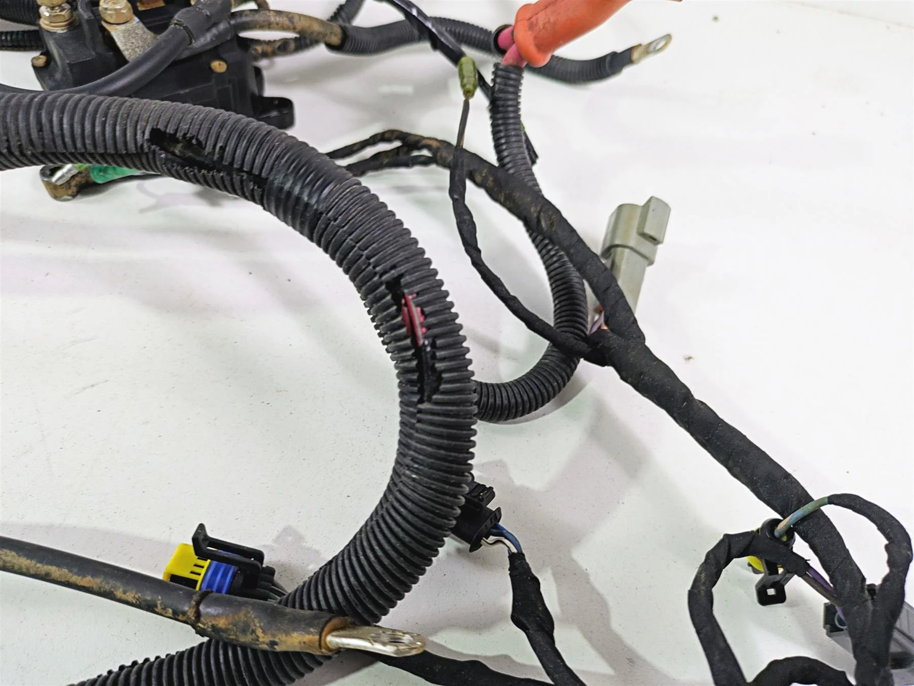 2011 Can-Am Outlander 650 4X4 XT Main Wiring Harness Loom - No Cut 710002118 - Image 10