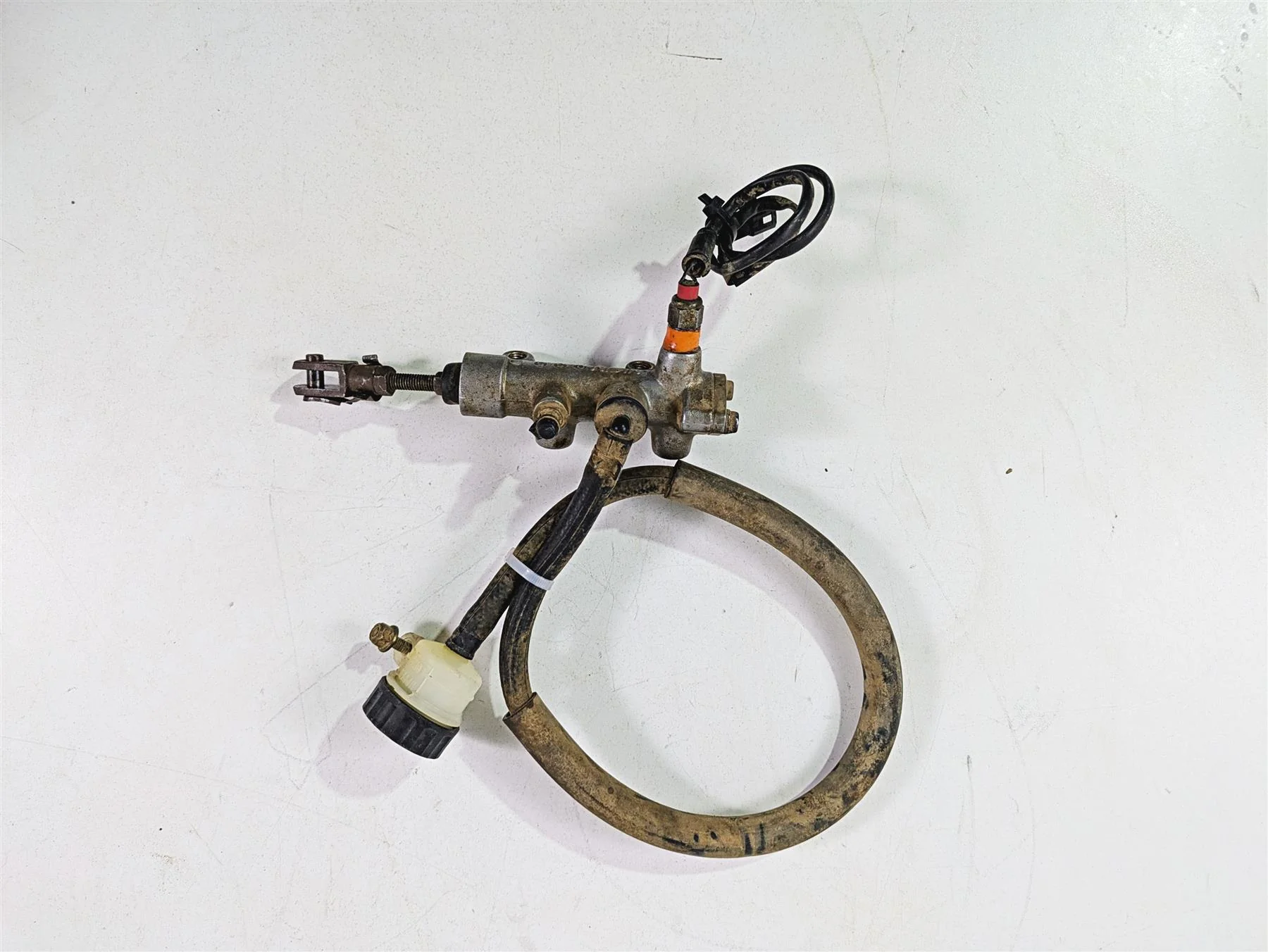 2011 Can-Am Outlander 650 4X4 XT Nissin Rear Brake Master Cylinder 705600751 - Image 6