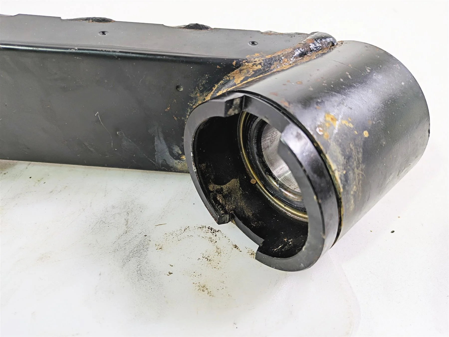 2011 Can-Am Outlander 650 4X4 XT Rear Right Trailing Swing Arm 706003425 - Image 6