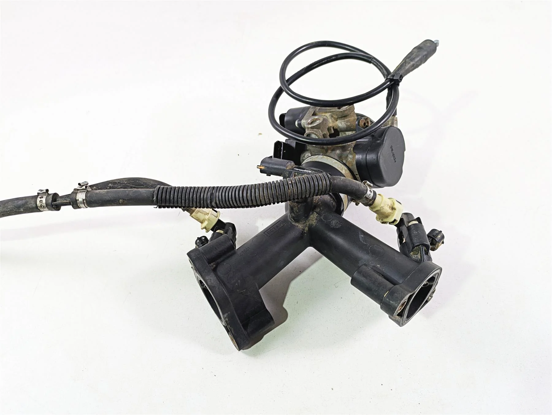 2011 Can-Am Outlander 650 4X4 XT Throttle Body Fuel Injector 420296876 420685326 - Image 3