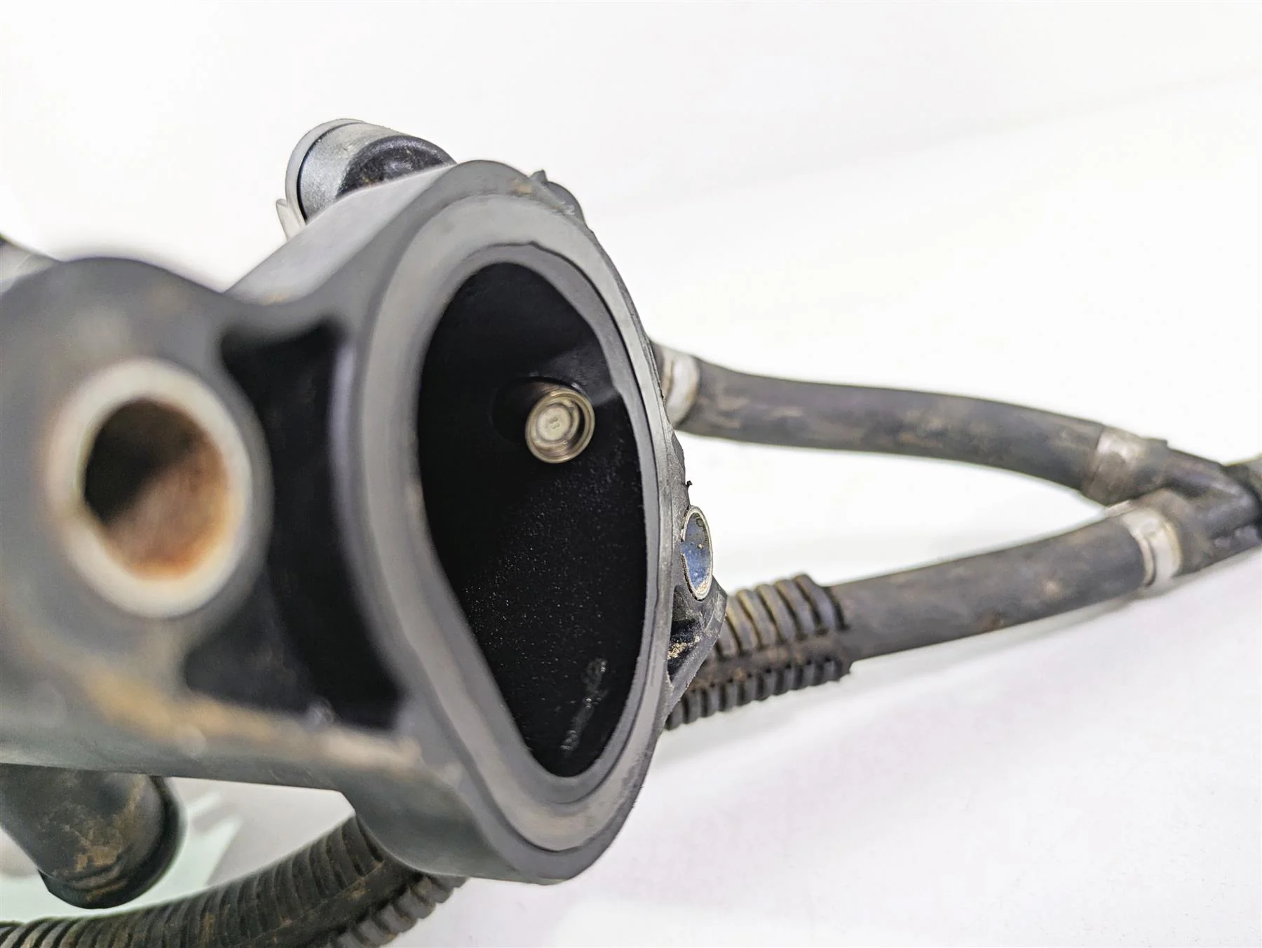 2011 Can-Am Outlander 650 4X4 XT Throttle Body Fuel Injector 420296876 420685326 - Image 7
