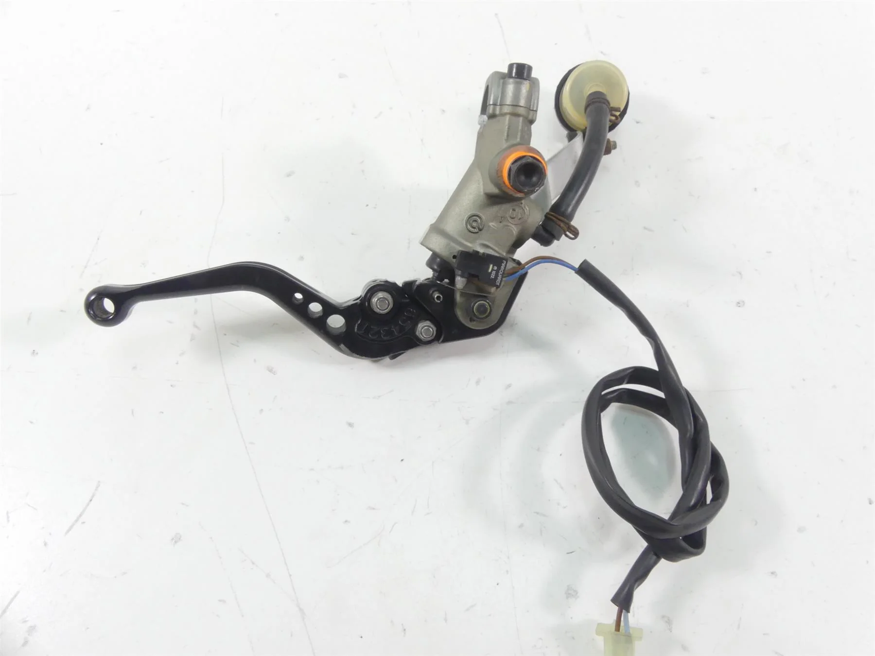 2011 Ducati Hypermotard 1100 SP Brembo Clutch Radial Master Cylinder 63040412A - Image 2