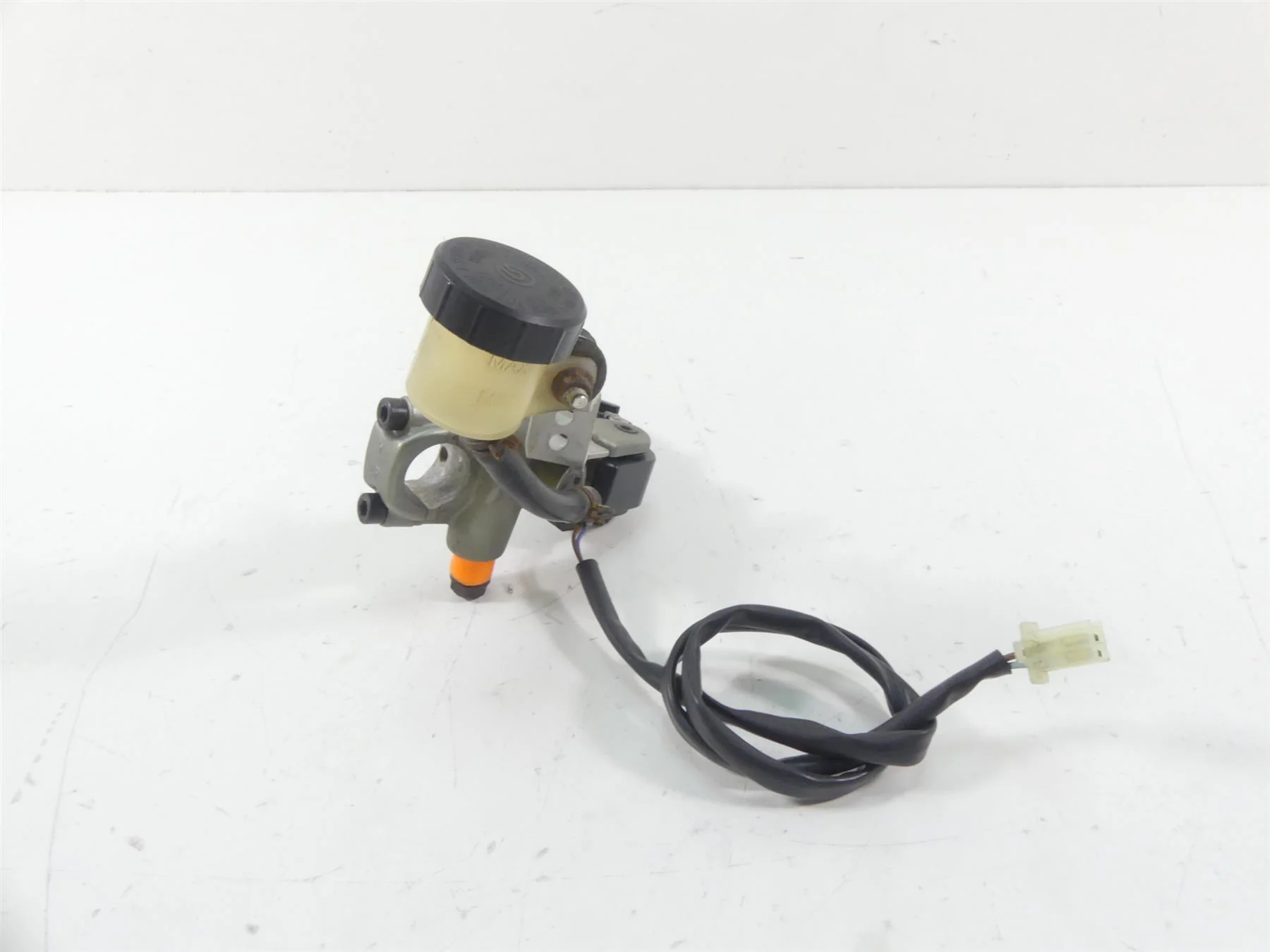 2011 Ducati Hypermotard 1100 SP Brembo Clutch Radial Master Cylinder 63040412A - Image 4