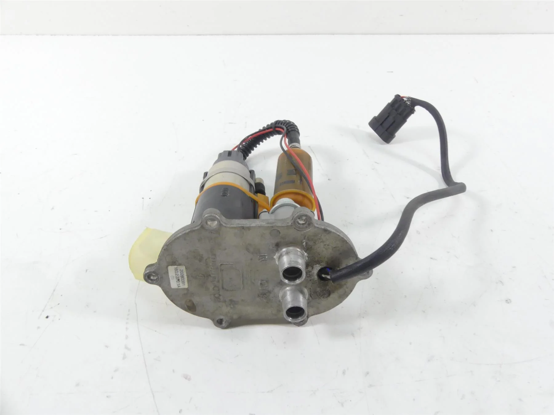 2011 Ducati Hypermotard 1100 SP Fuel Gas Petrol Pump 16023701A - Image 2
