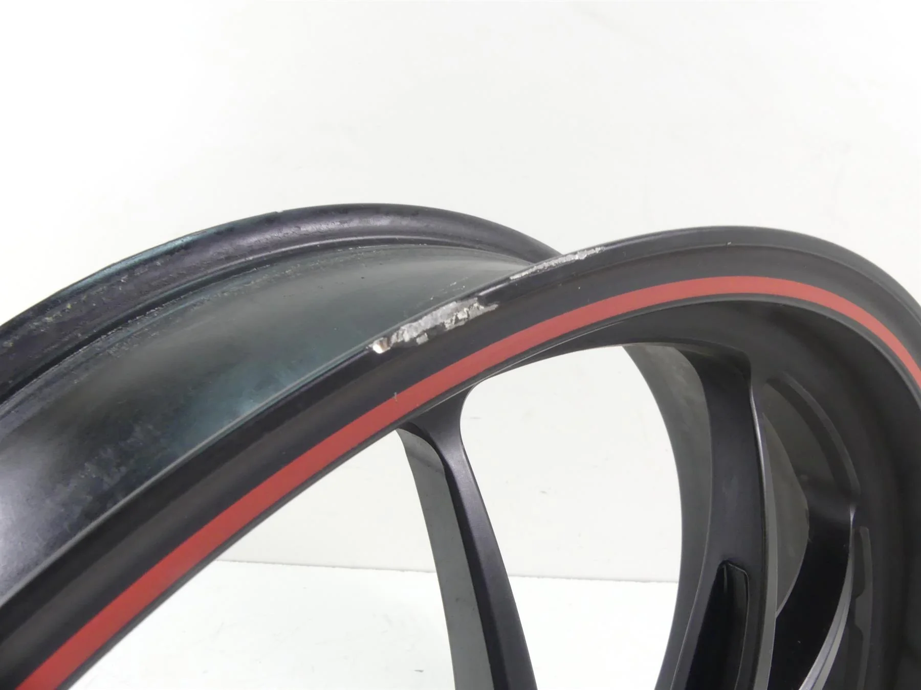 2011 Ducati Hypermotard 1100 SP Marchesini Forged Rear Wheel Rim 17x5.5 50221291 - Image 6