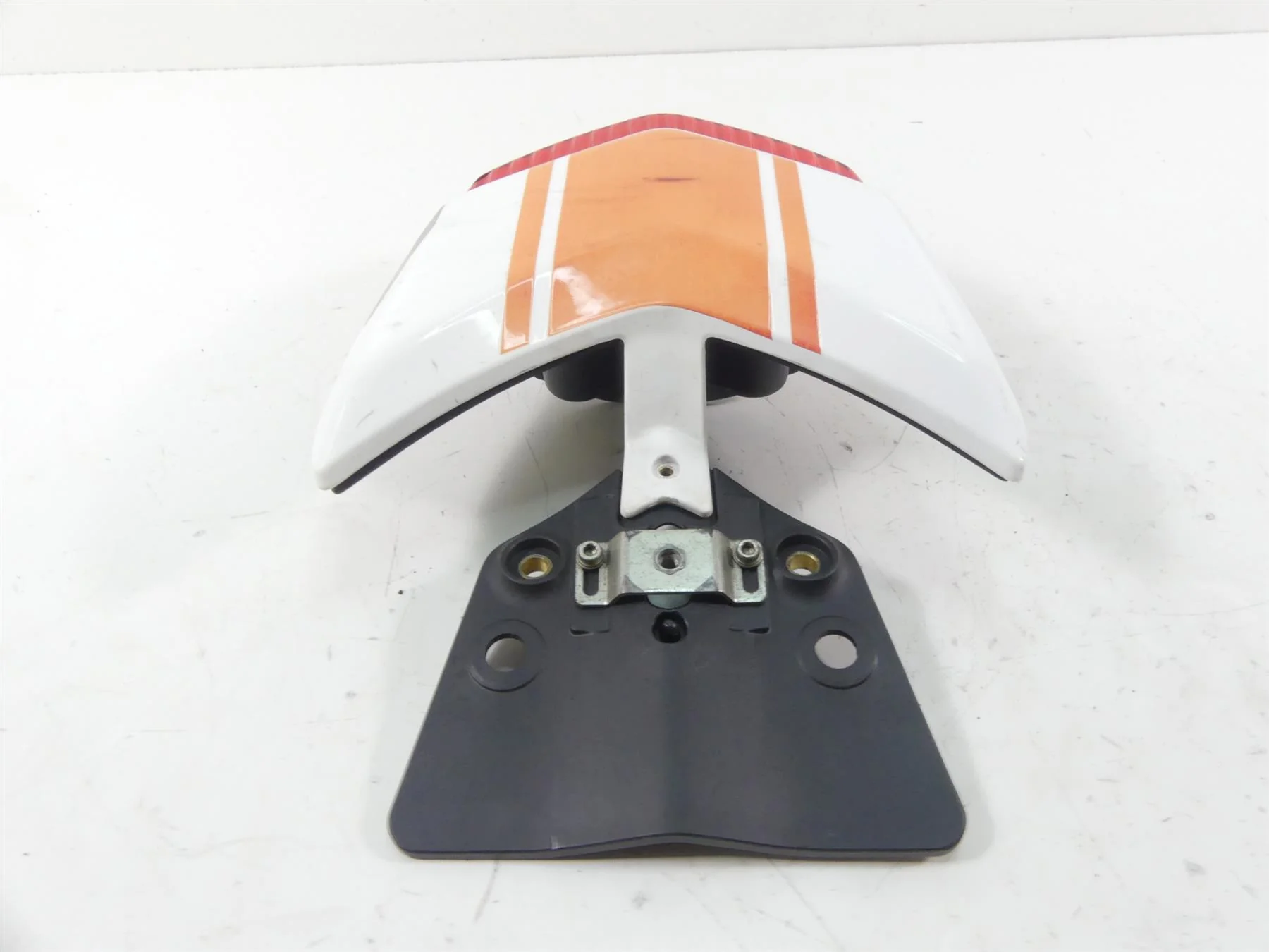 2011 Ducati Hypermotard 1100 SP Taillight & Wing Mount Fairing 48310602C - Image 6