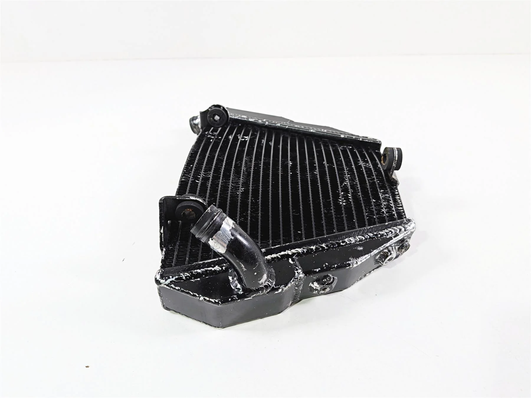 2011 Ducati Streetfighter 1098 S Aftermarket Lower Radiator - No leaks - Image 4