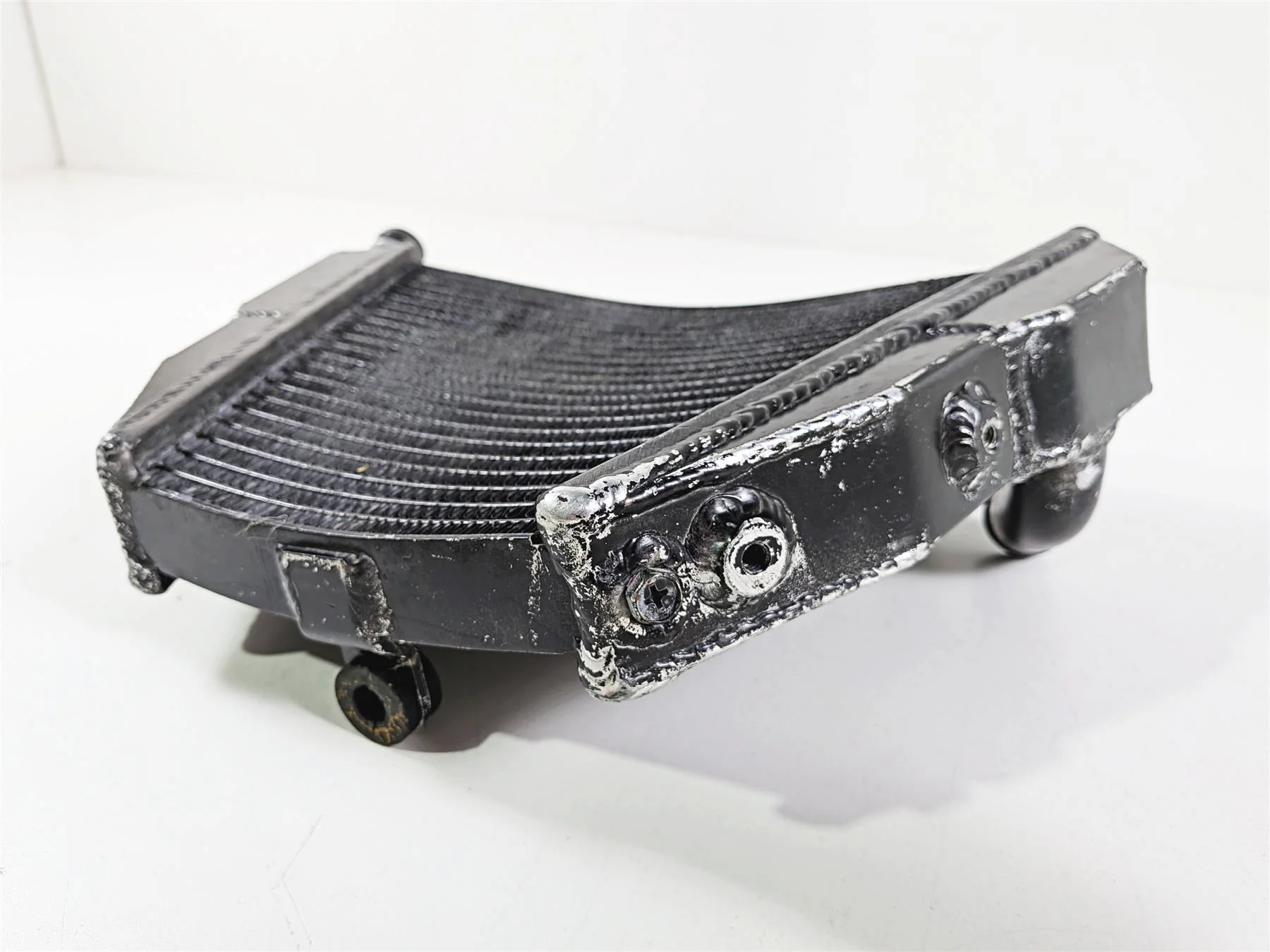 2011 Ducati Streetfighter 1098 S Aftermarket Lower Radiator - No leaks - Image 9