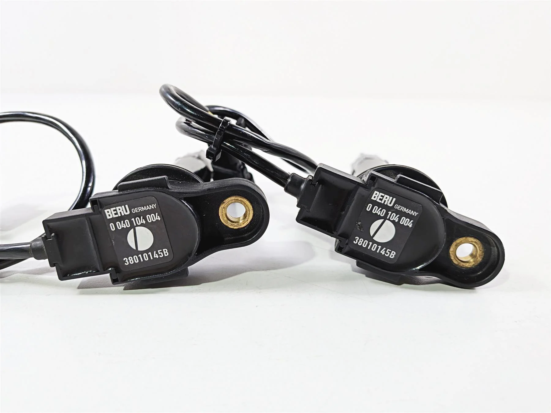 2011 Ducati Streetfighter 1098 S Beru Ignition Coil Set 38010145B - Image 9