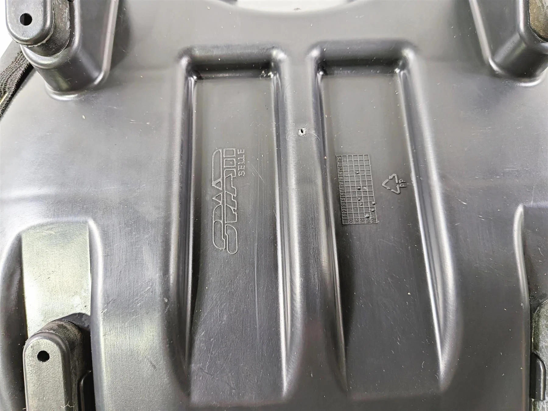 2011 Ducati Streetfighter 1098 S Front Rider Seat Saddle 59521002A - Image 12
