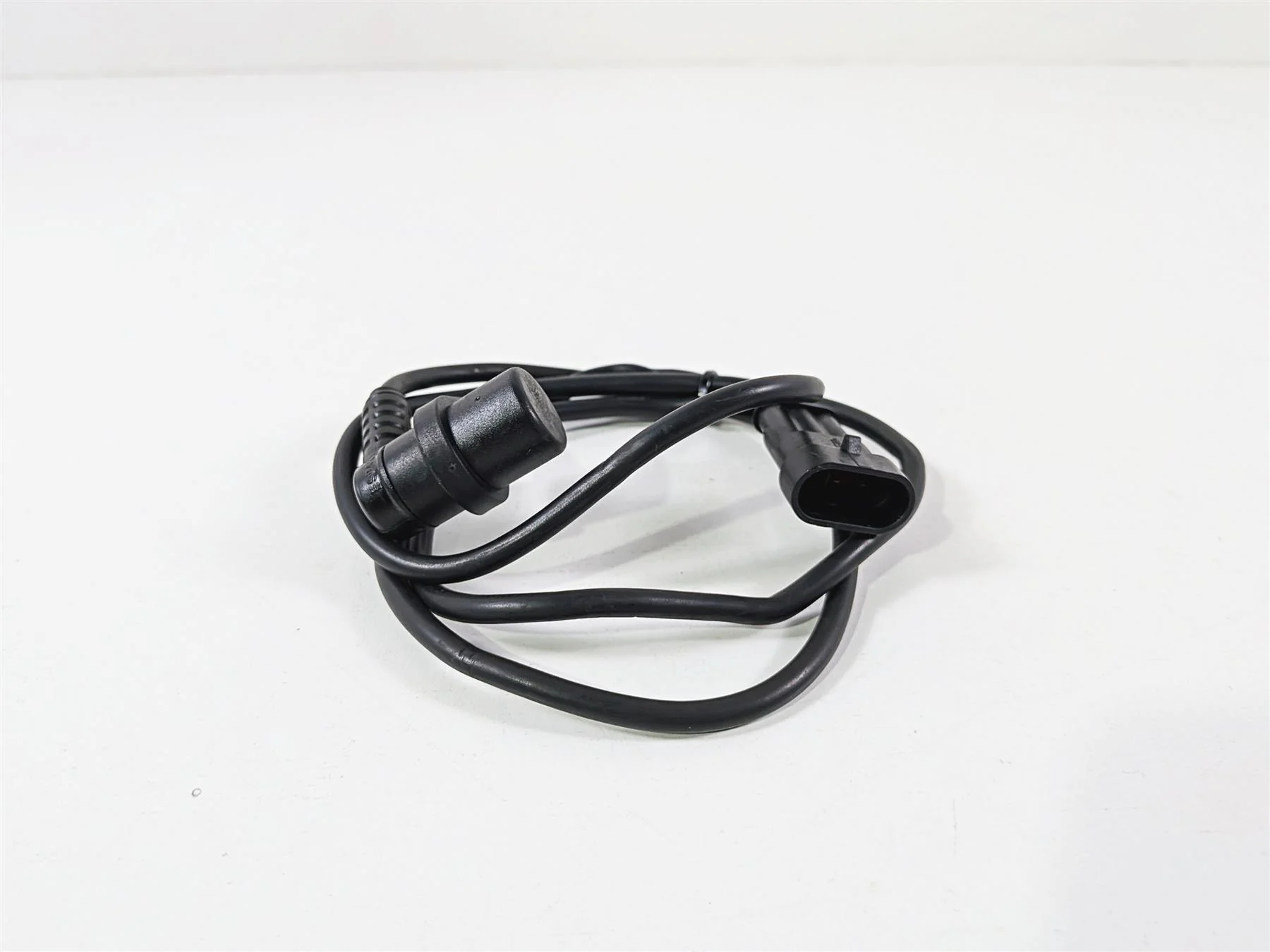 2011 Ducati Streetfighter 1098 S Front Wheel Speed Sensor 55240373E - Image 2