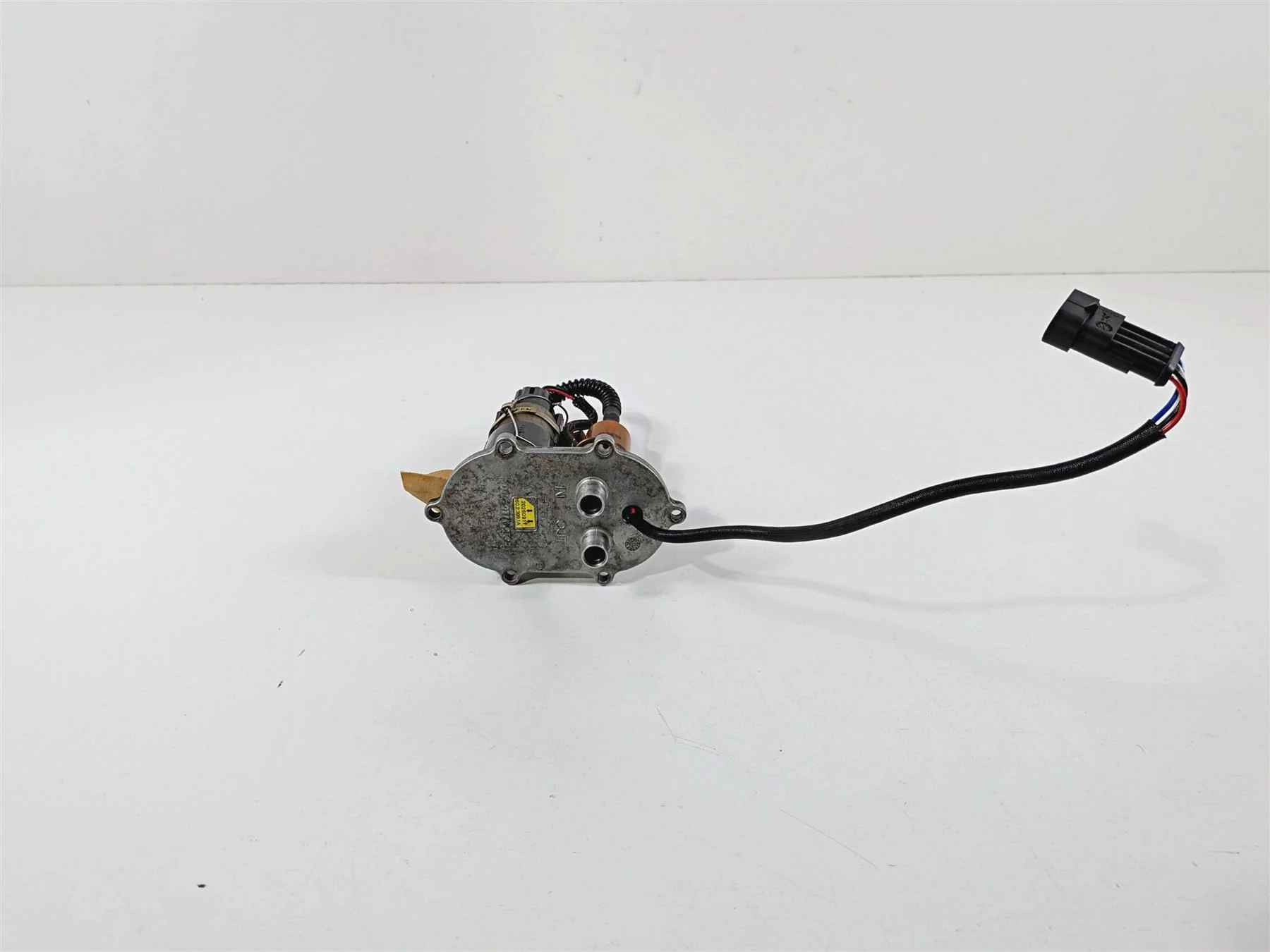 2011 Ducati Streetfighter 1098 S Fuel Gas Petrol Pump - Tested 3K 16023991A - Image 13