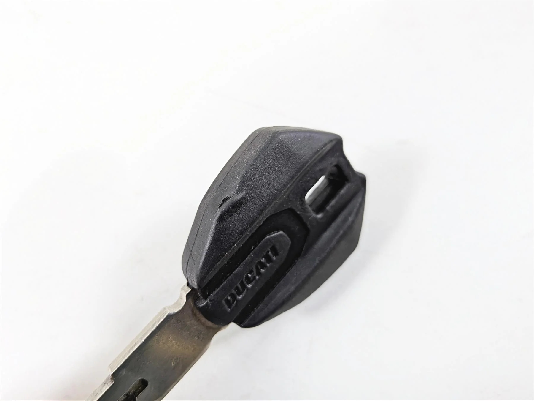 2011 Ducati Streetfighter 1098 S Gauges Ignition Key Switch Lock 3K 40610726B - Image 16