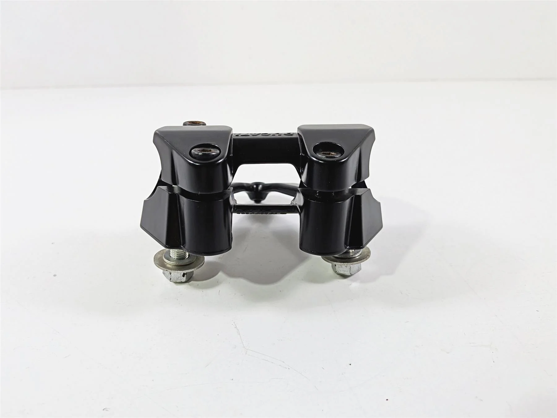 2011 Ducati Streetfighter 1098 S Handlebar Riser Holder Set 36011021A - Image 5