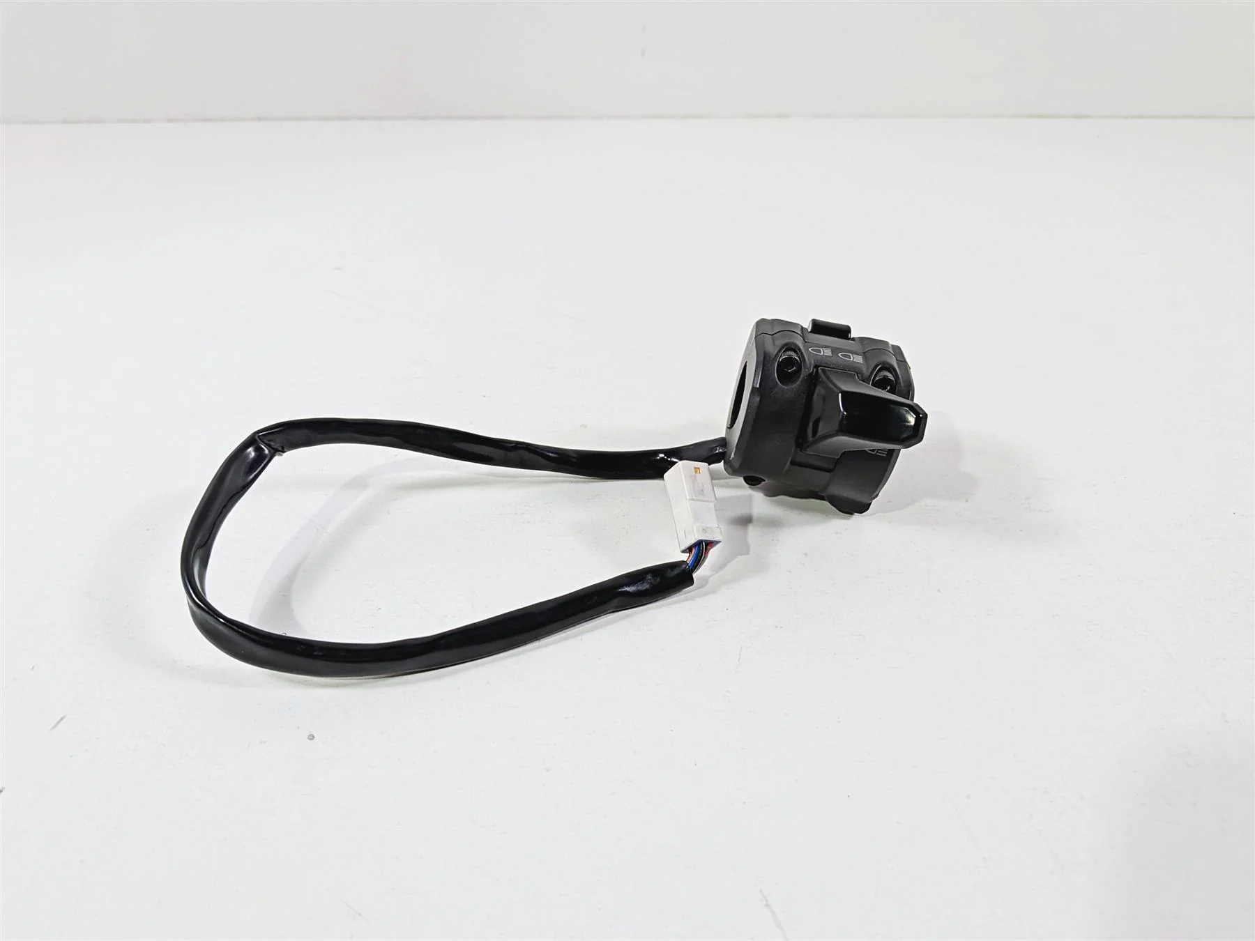 2011 Ducati Streetfighter 1098 S Left Hand Light Control Switch 65110112C - Image 5
